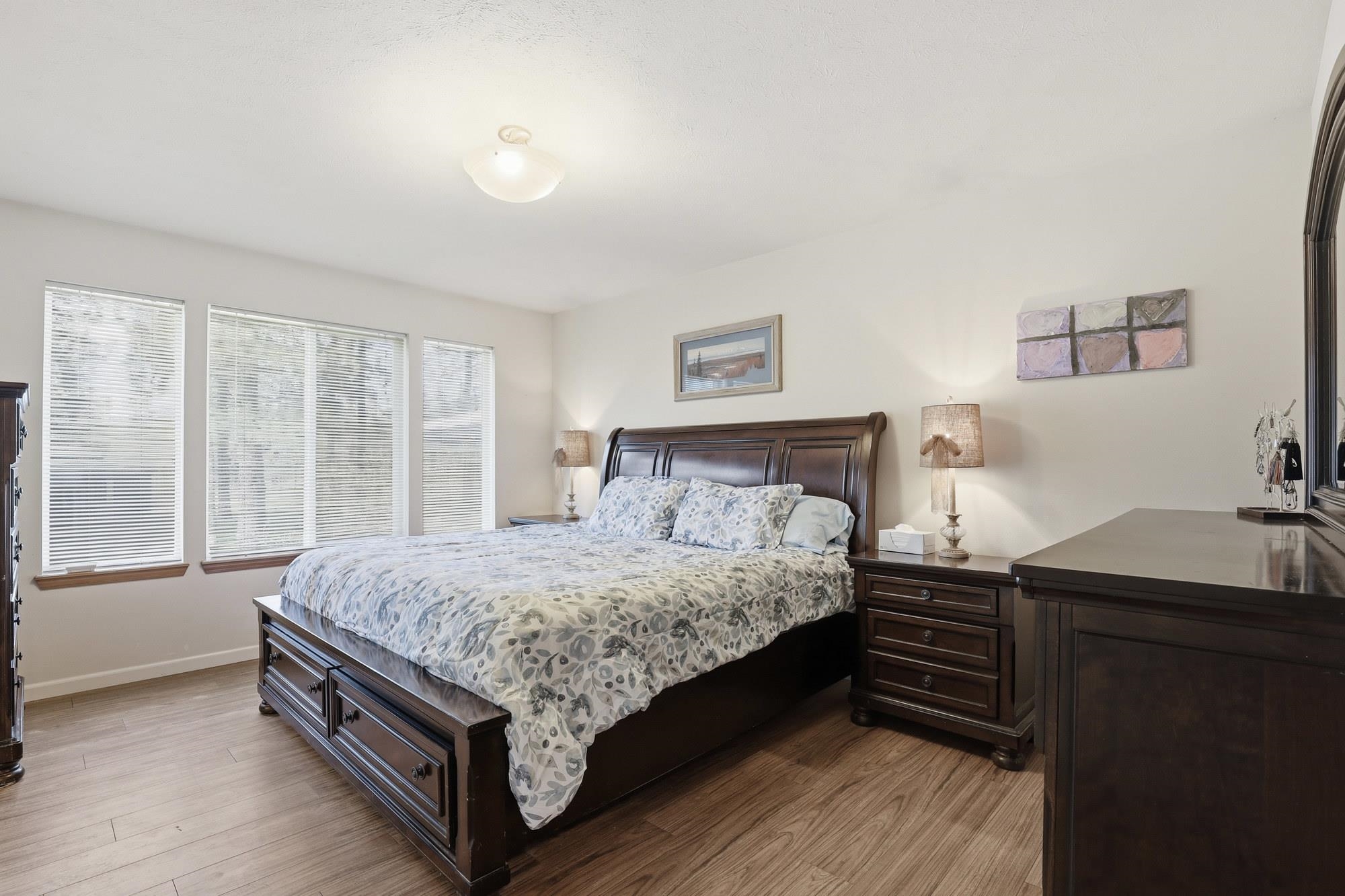 6261 Jenna Dr - Photo 18