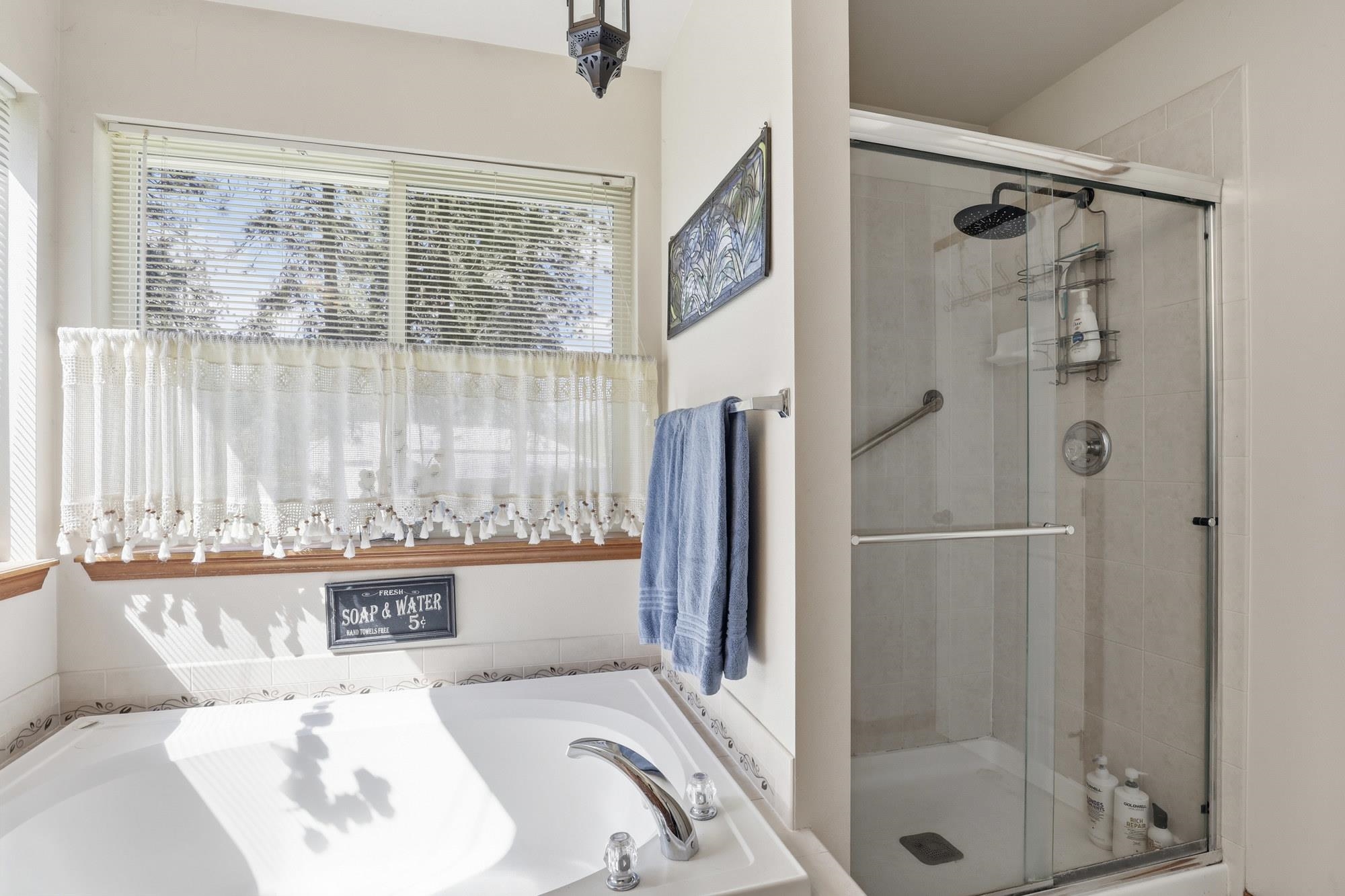 6261 Jenna Dr - Photo 23