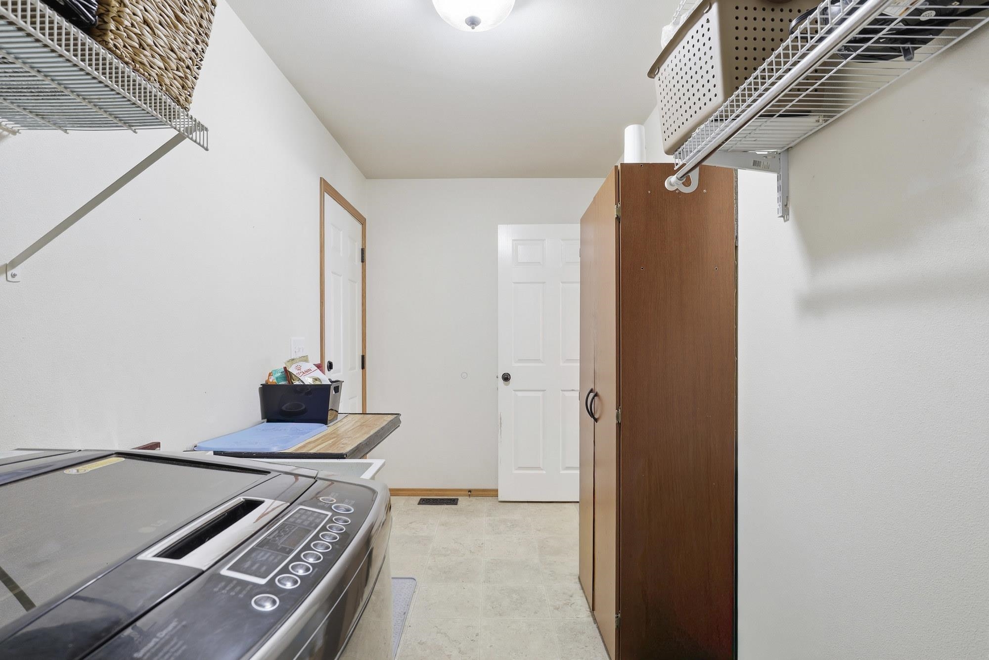 6261 Jenna Dr - Photo 31