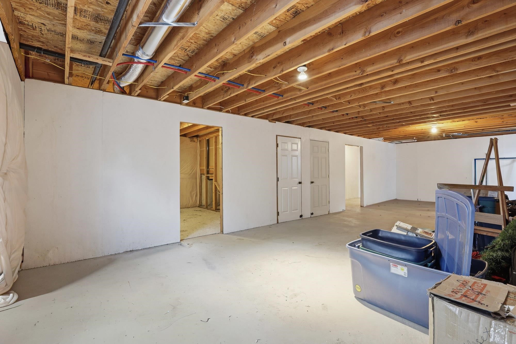 6261 Jenna Dr - Photo 33