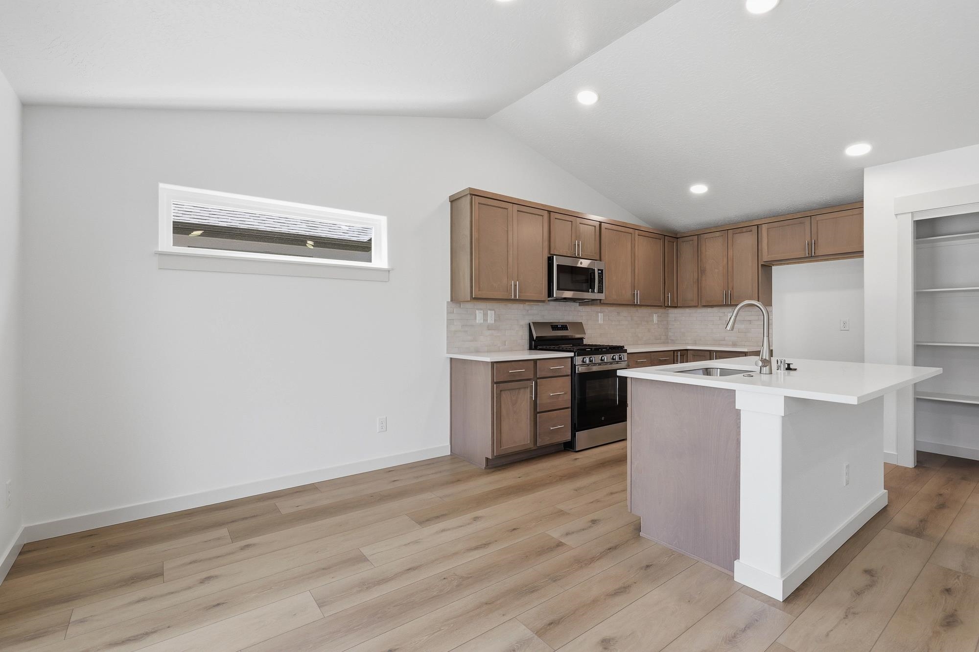 1518 W 67th Ave - Photo 7