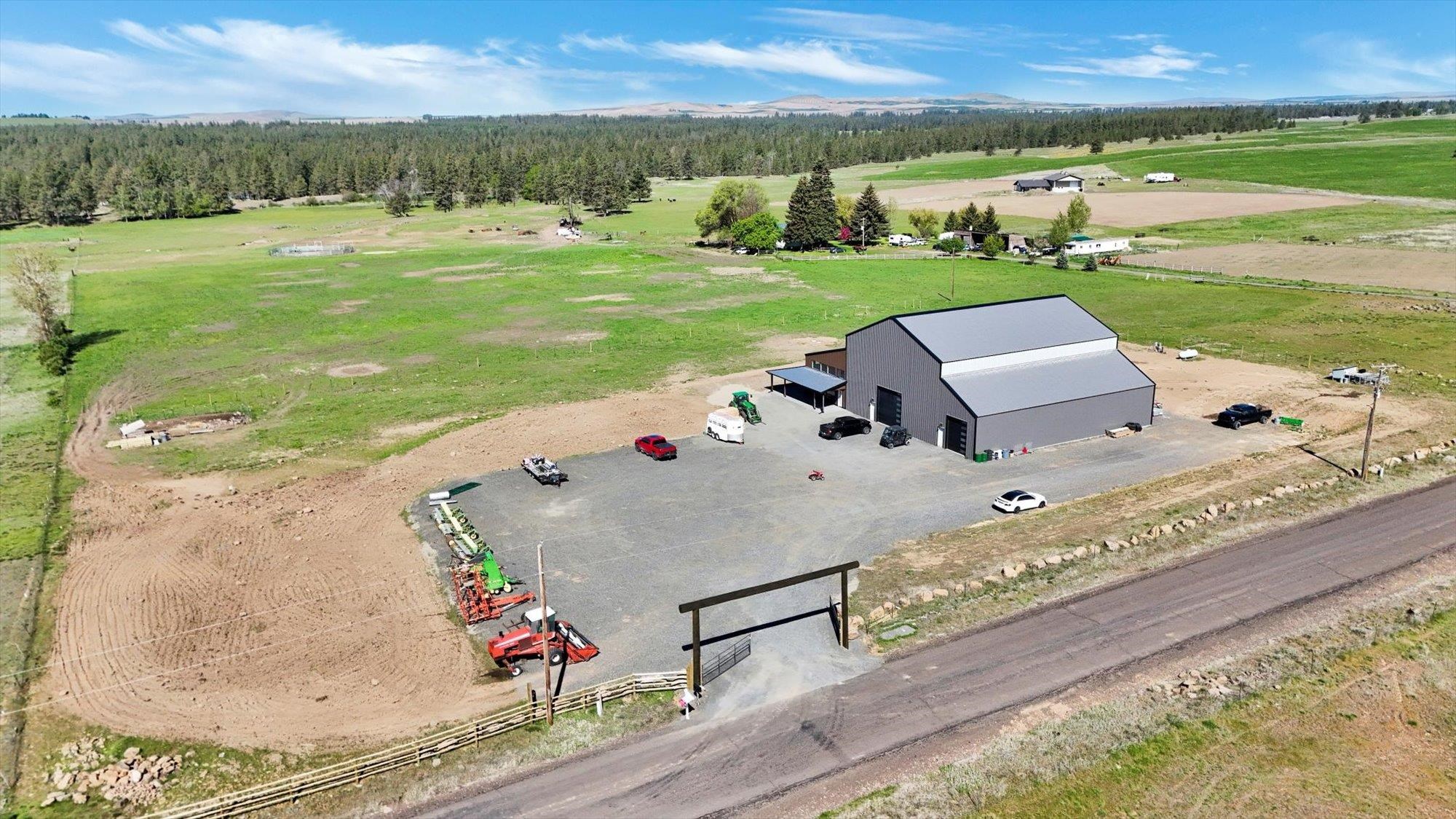 14414 S Stangland Rd - Photo 2