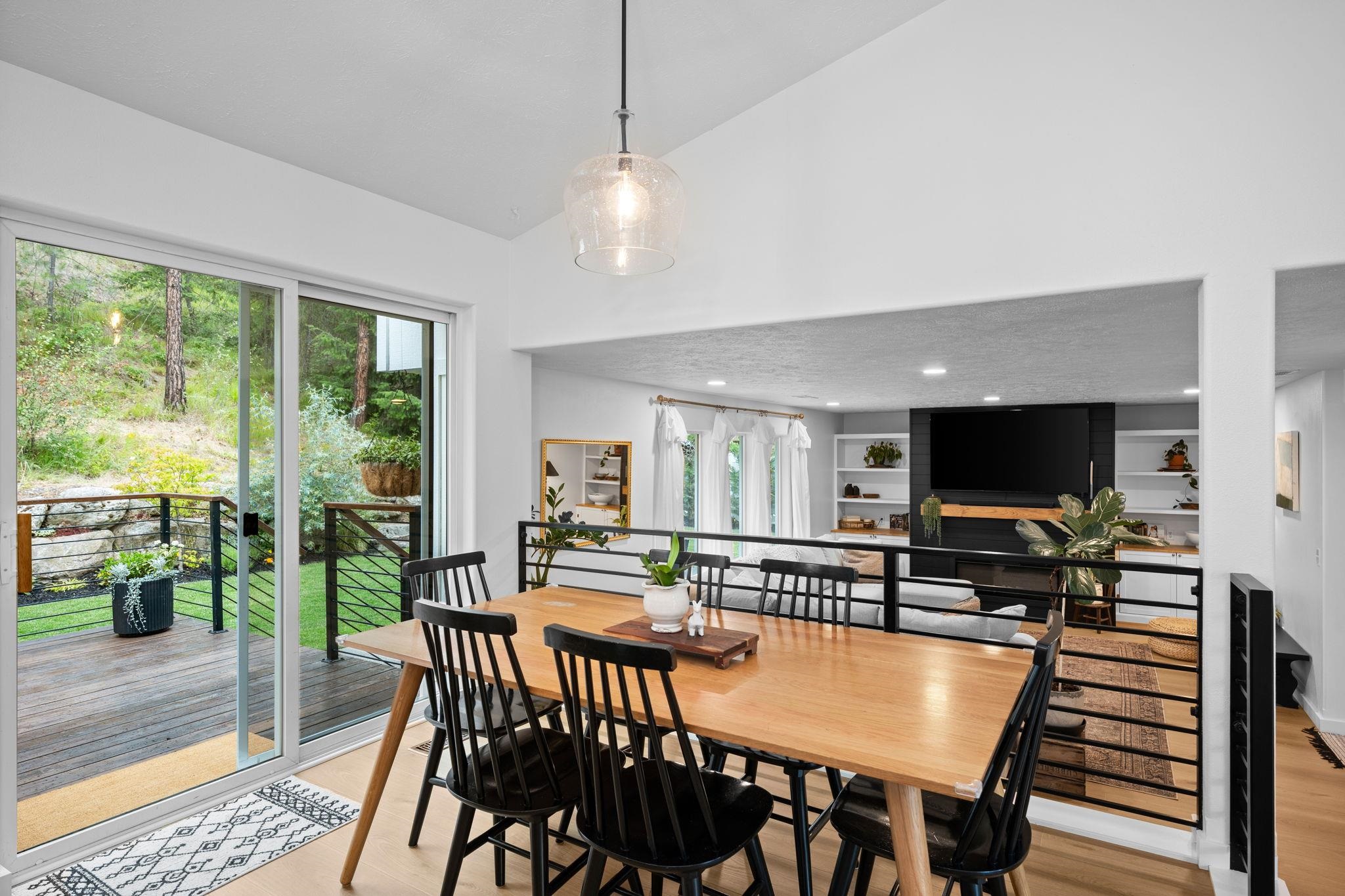 13407 N Addison St - Photo 5