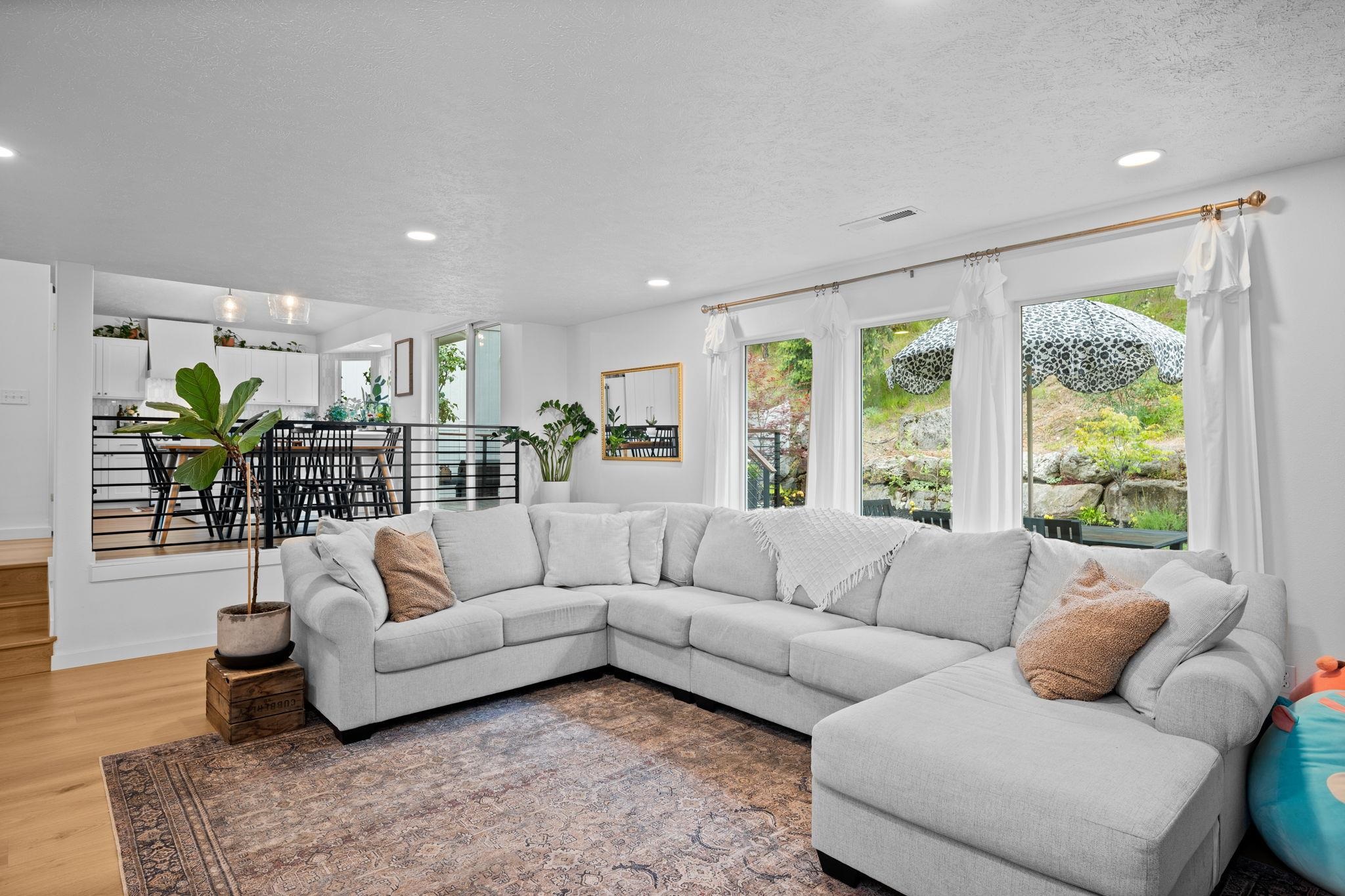 13407 N Addison St - Photo 9