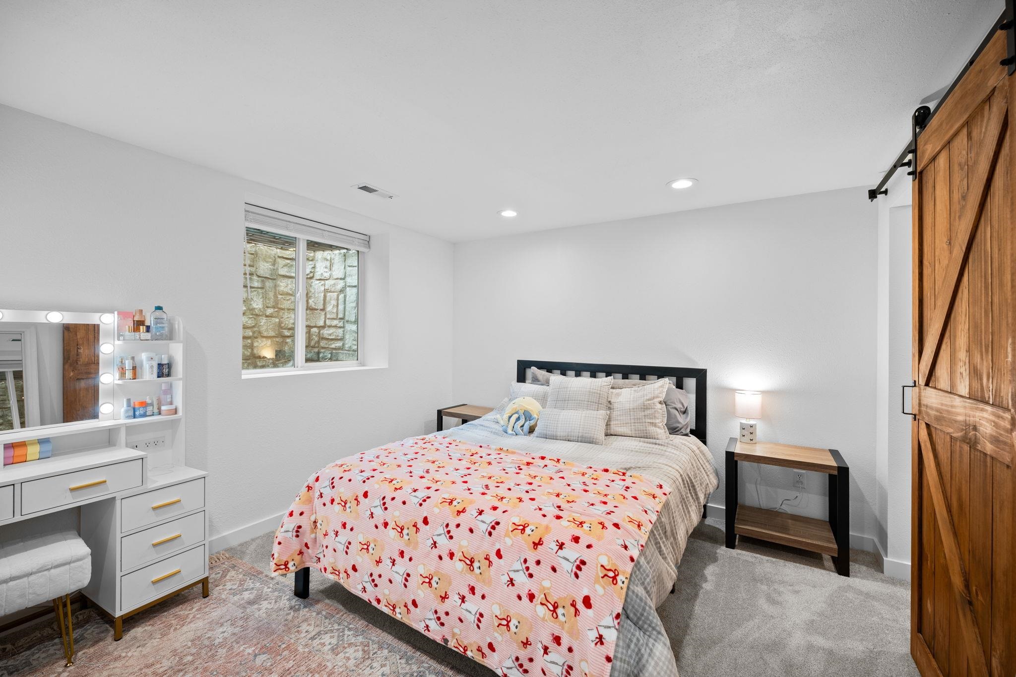 13407 N Addison St - Photo 24