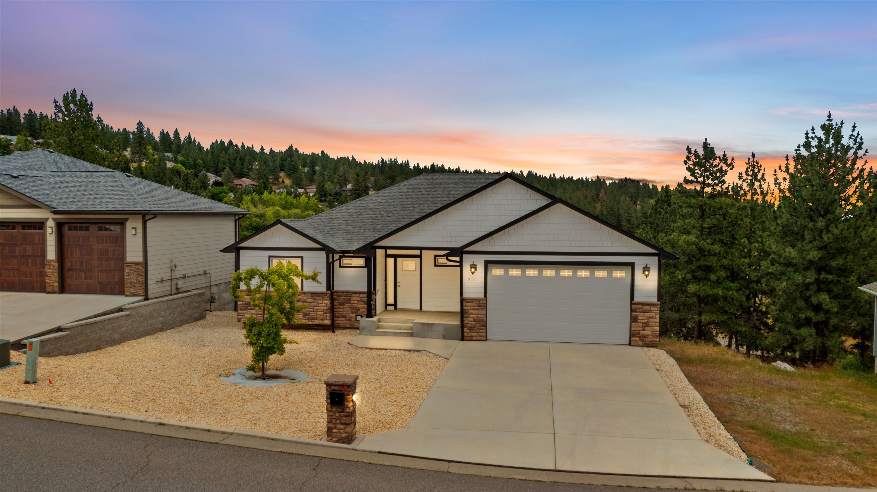 5114 N Del Rey Dr - Photo 1