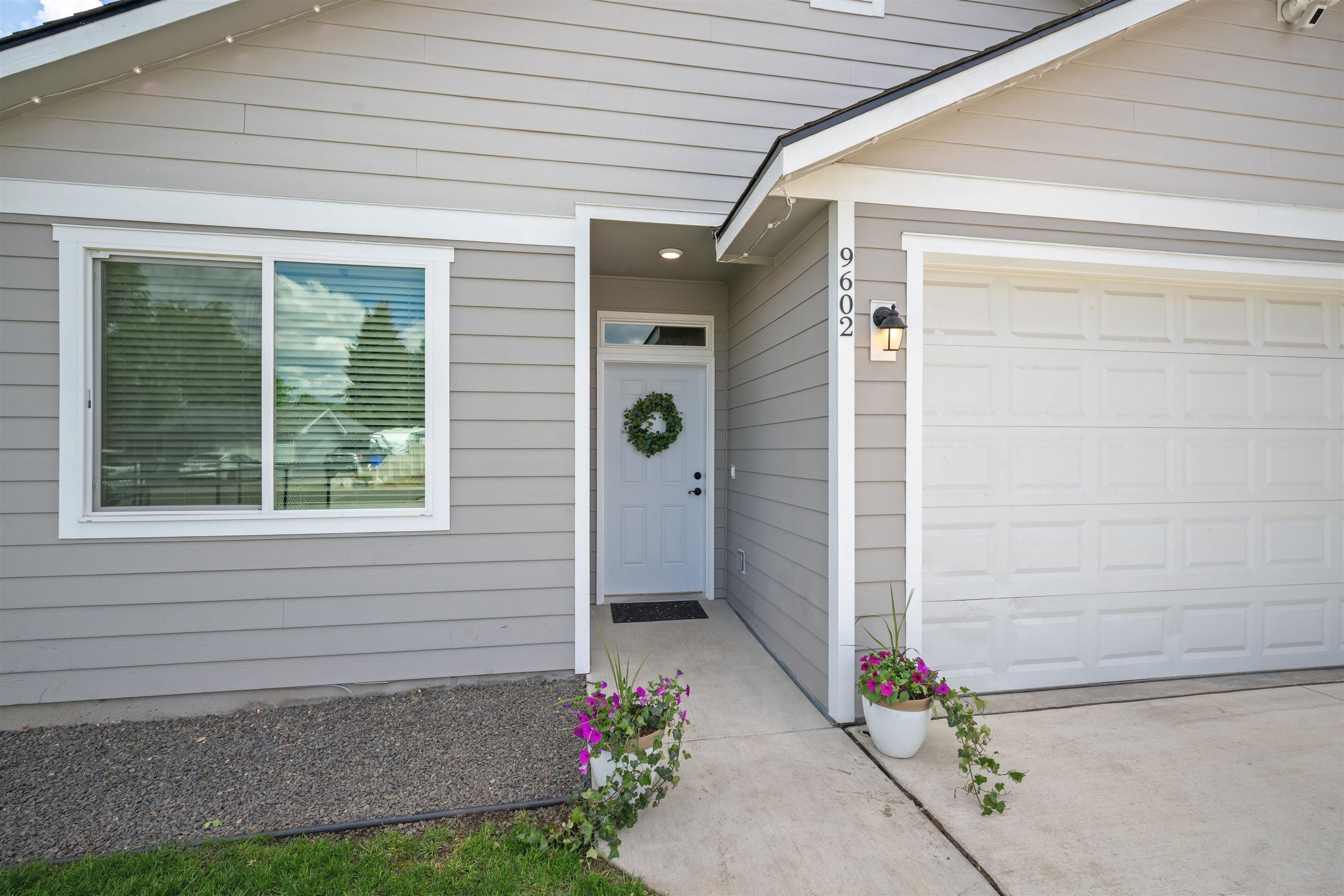 9602 E Valleyway Ave - Photo 7