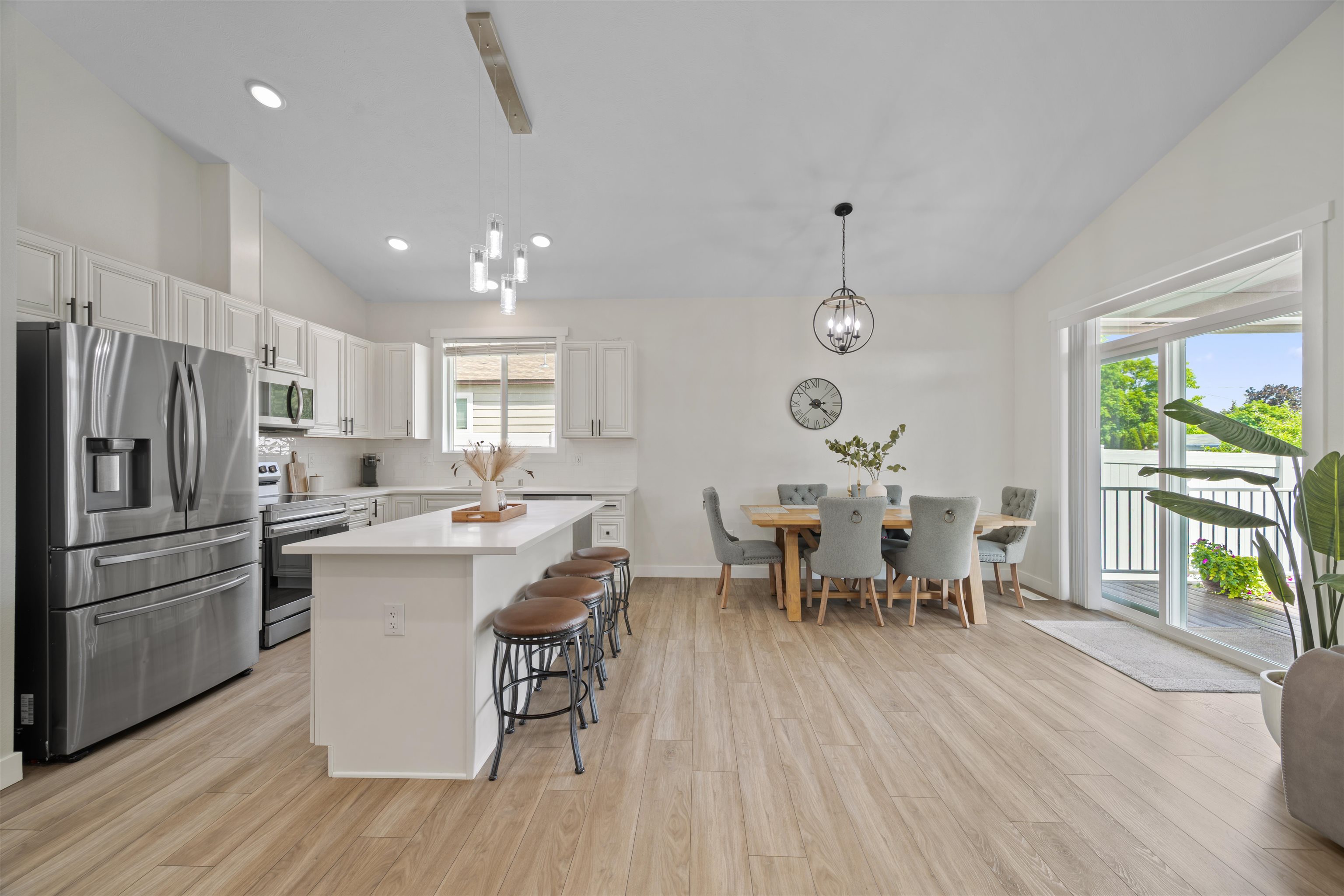 9602 E Valleyway Ave - Photo 12
