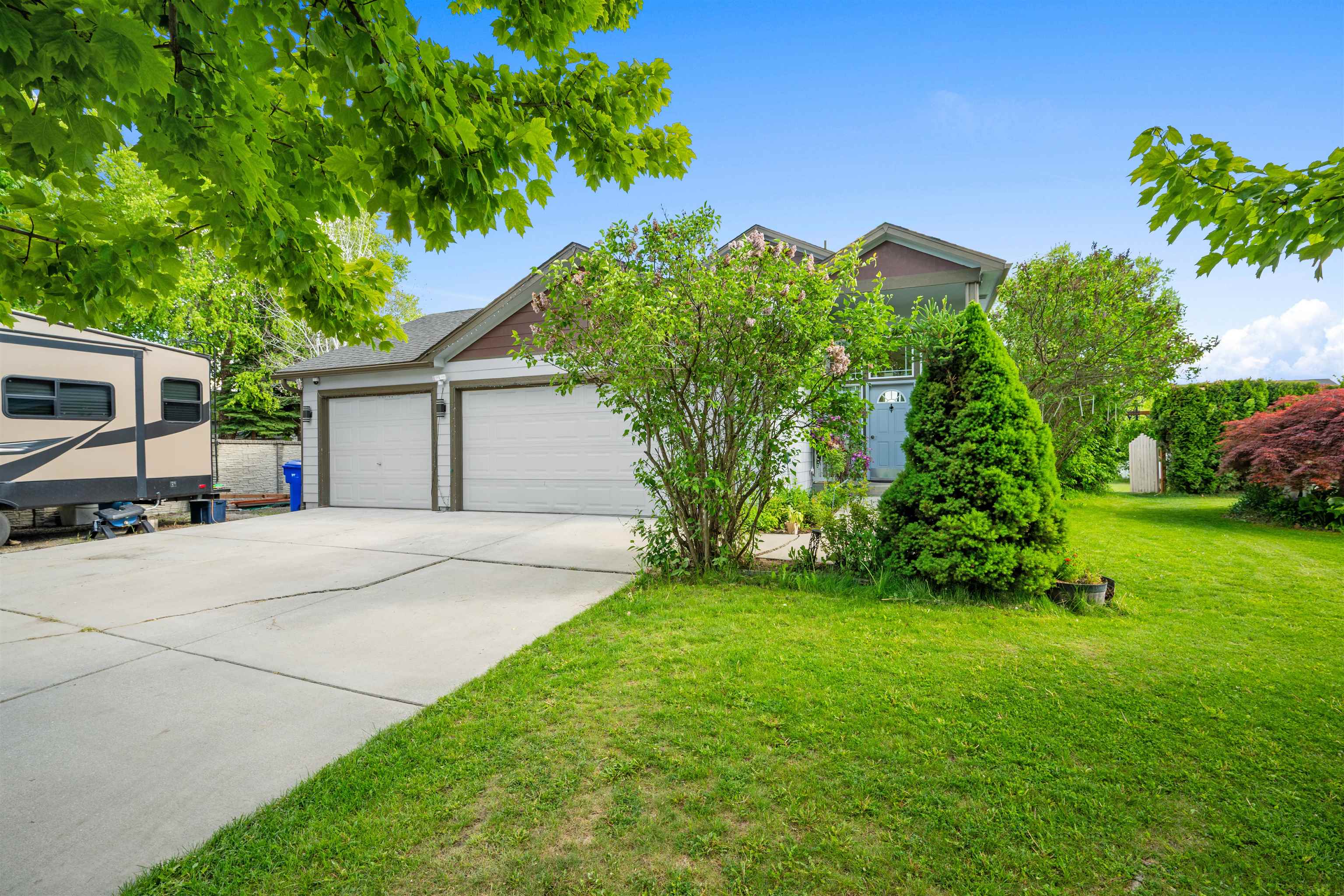 14716 E Crown Ave - Photo 3