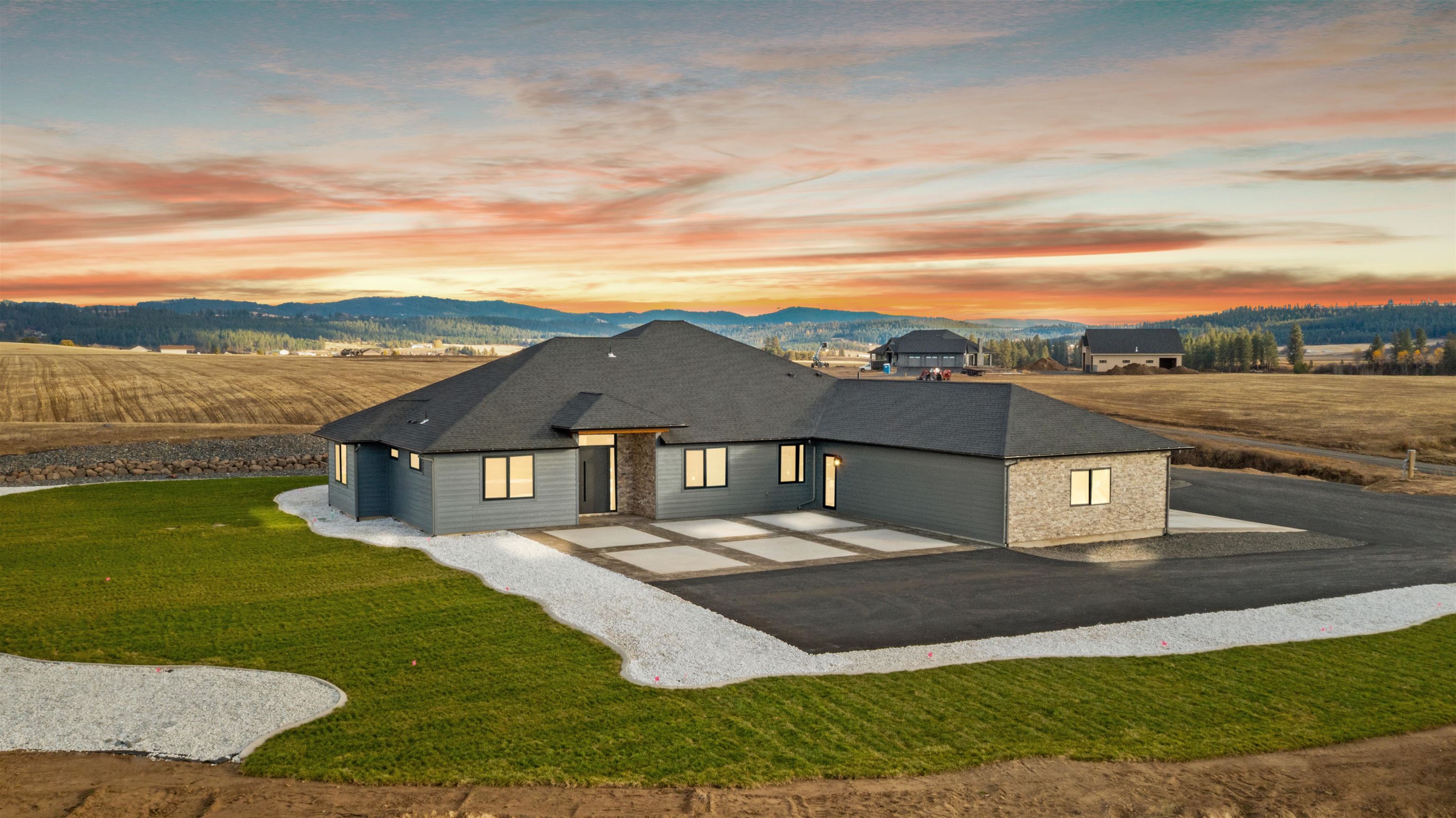 13790 N Bruce Rd - Photo 1
