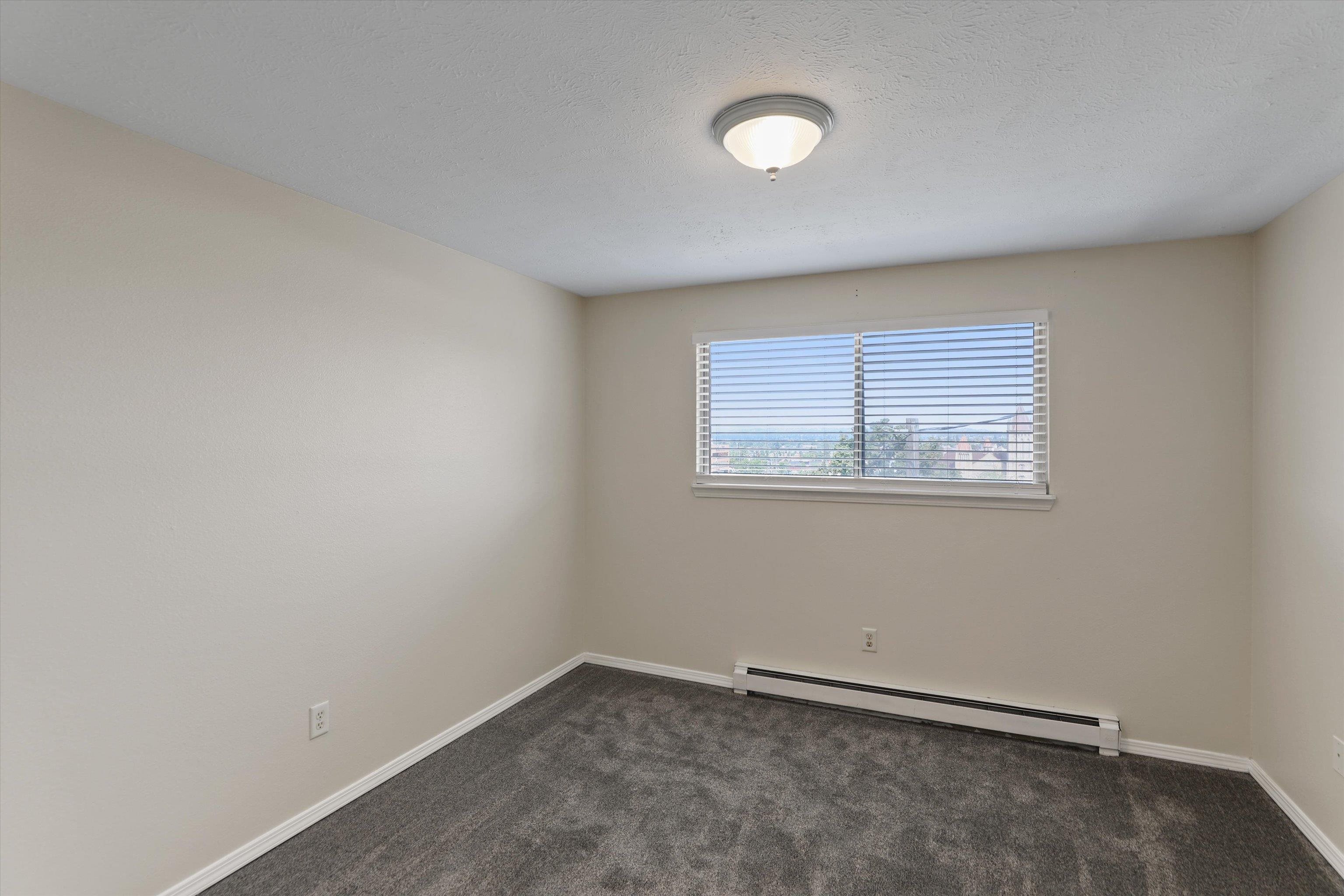 1418 W 6th Ave - Photo 12