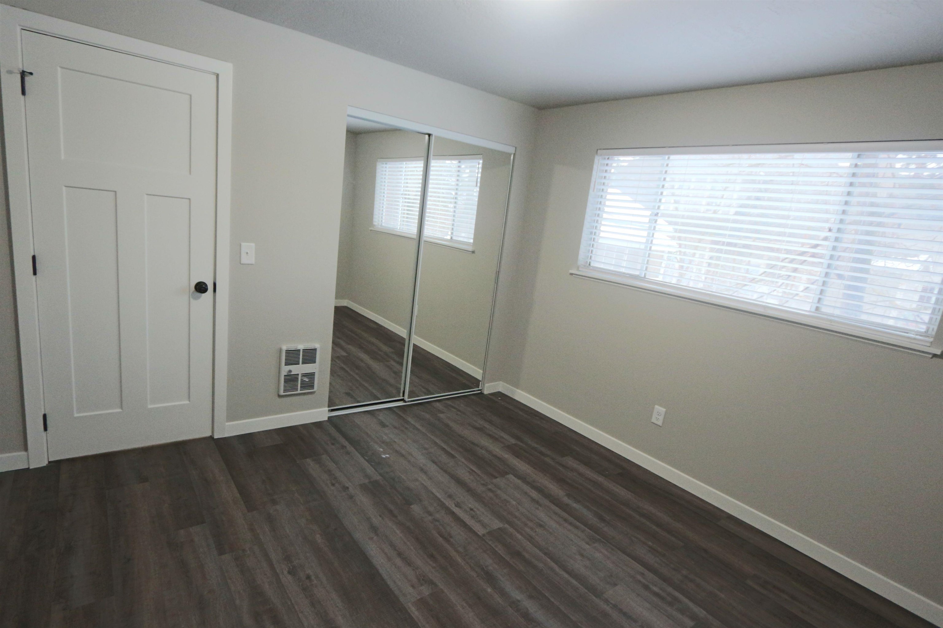 1608 W 8th Ave - Photo 12