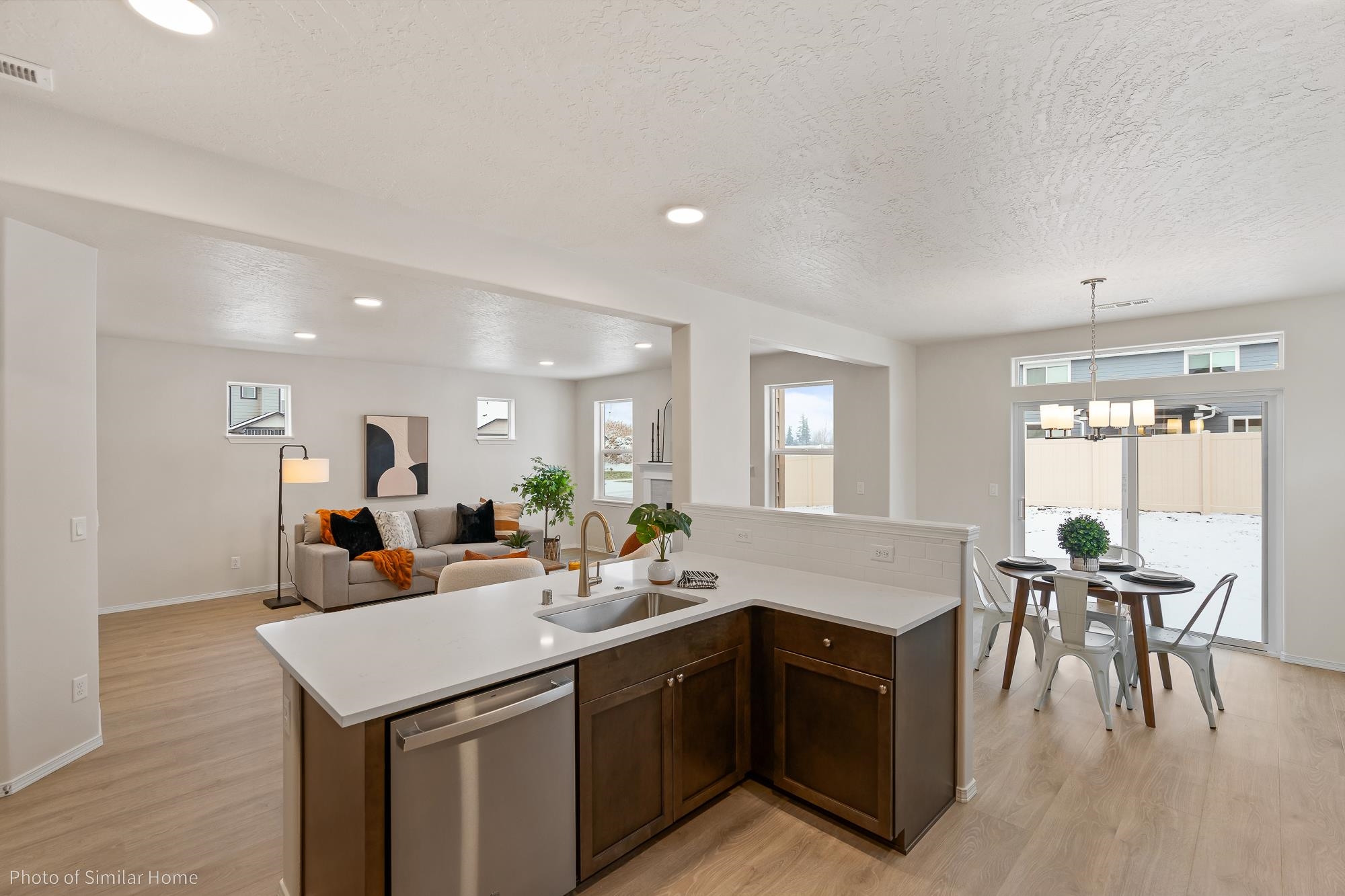 1501 W 67th Ave - Photo 4