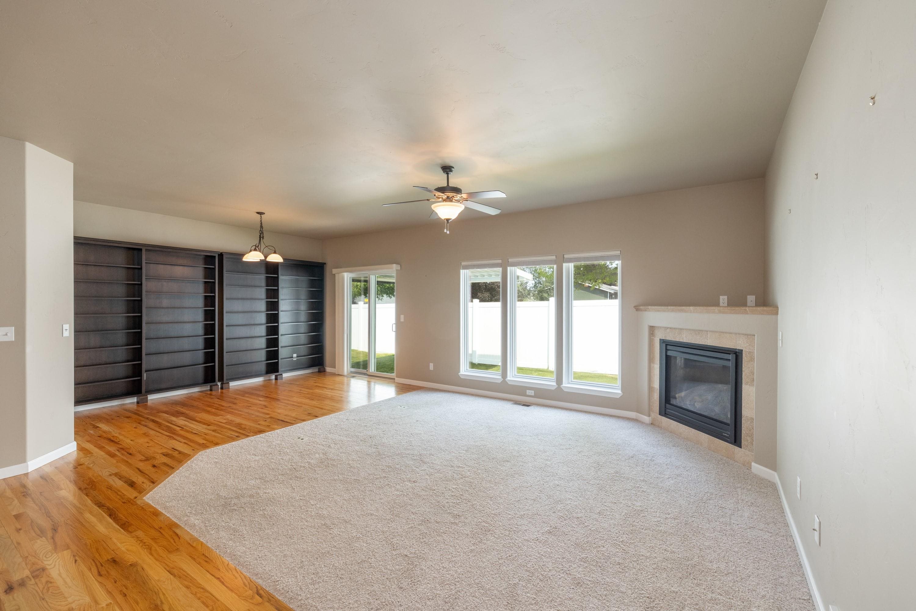 14325 E Cloverdale Ln - Photo 5