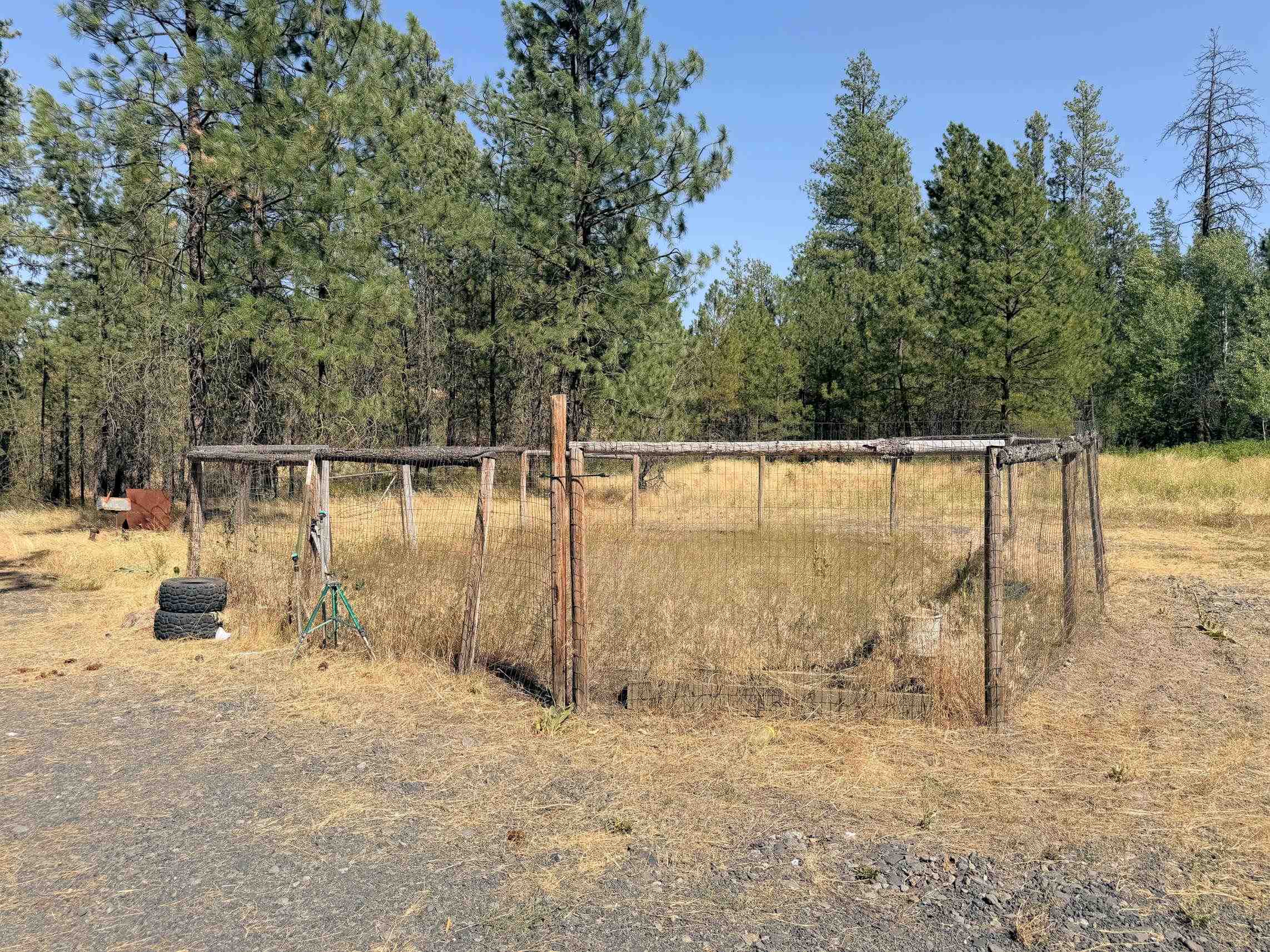 002 N Miles/Creston Rd - Photo 8