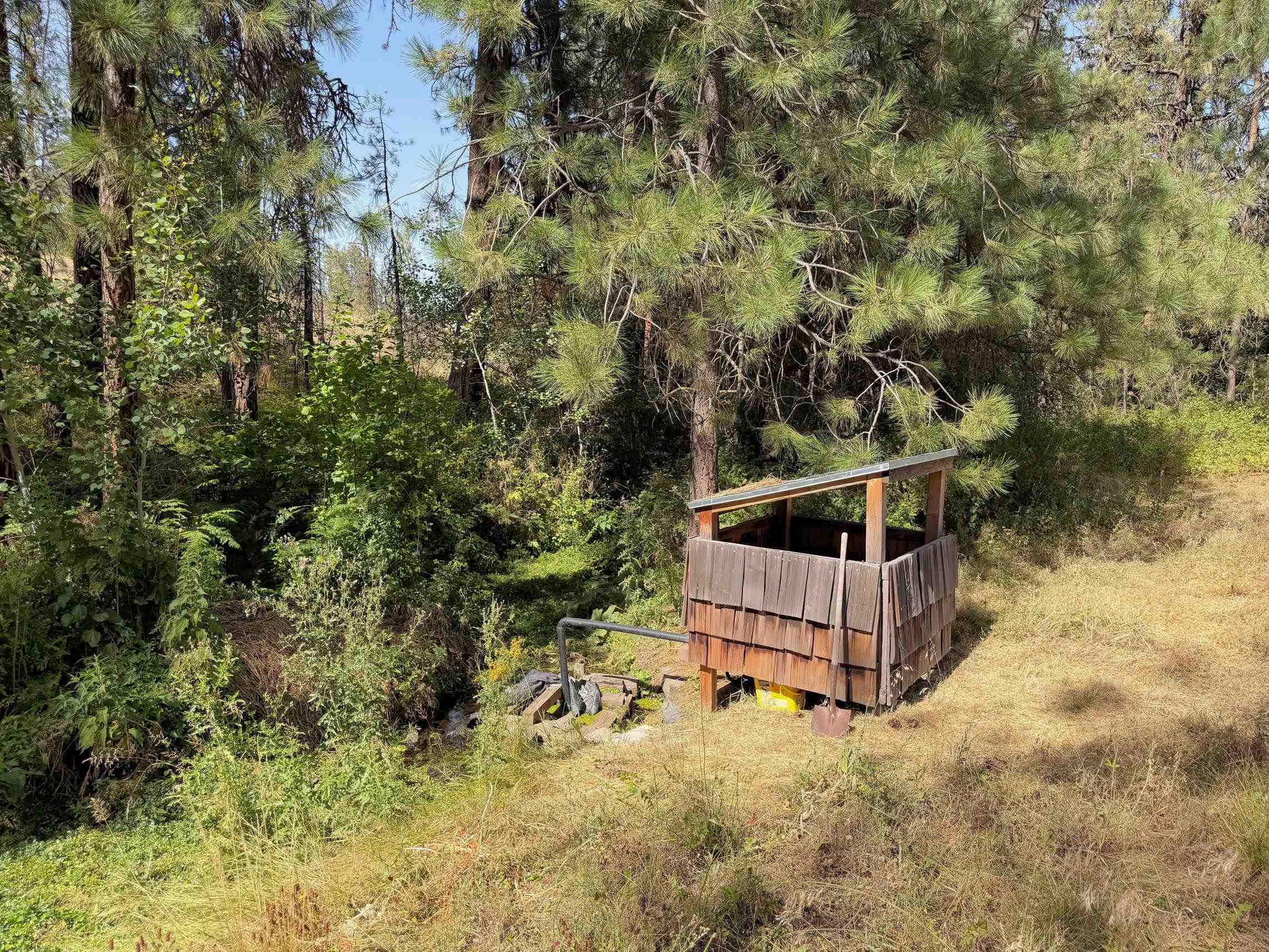 002 N Miles/Creston Rd - Photo 10