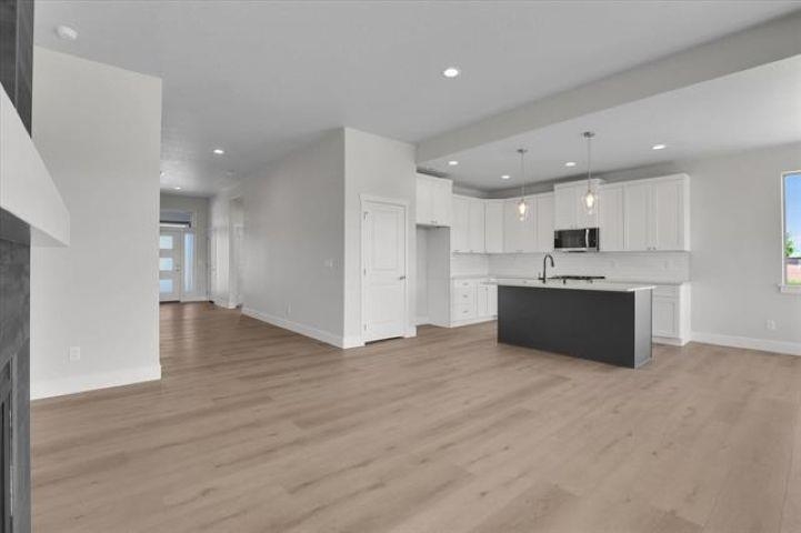 1109-29 N Country Club Dr - Photo 6