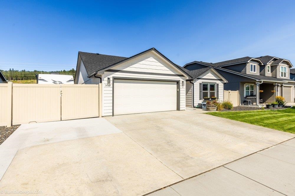 14705 E Caprio Ave - Photo 3