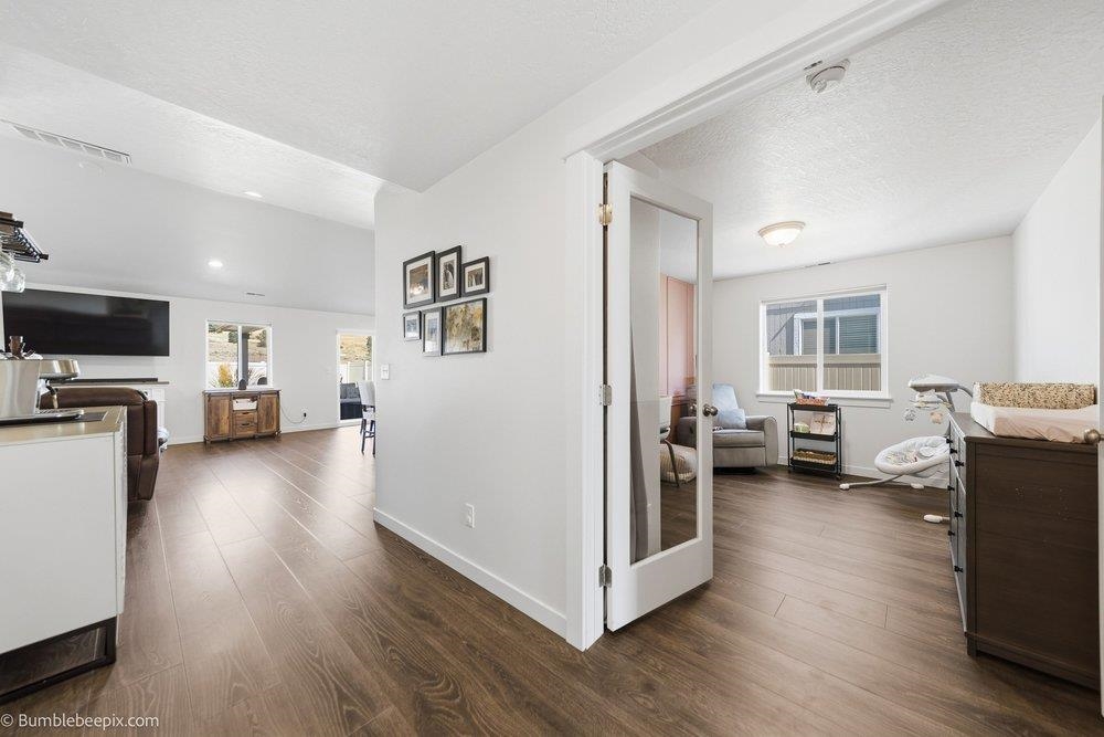 14705 E Caprio Ave - Photo 18