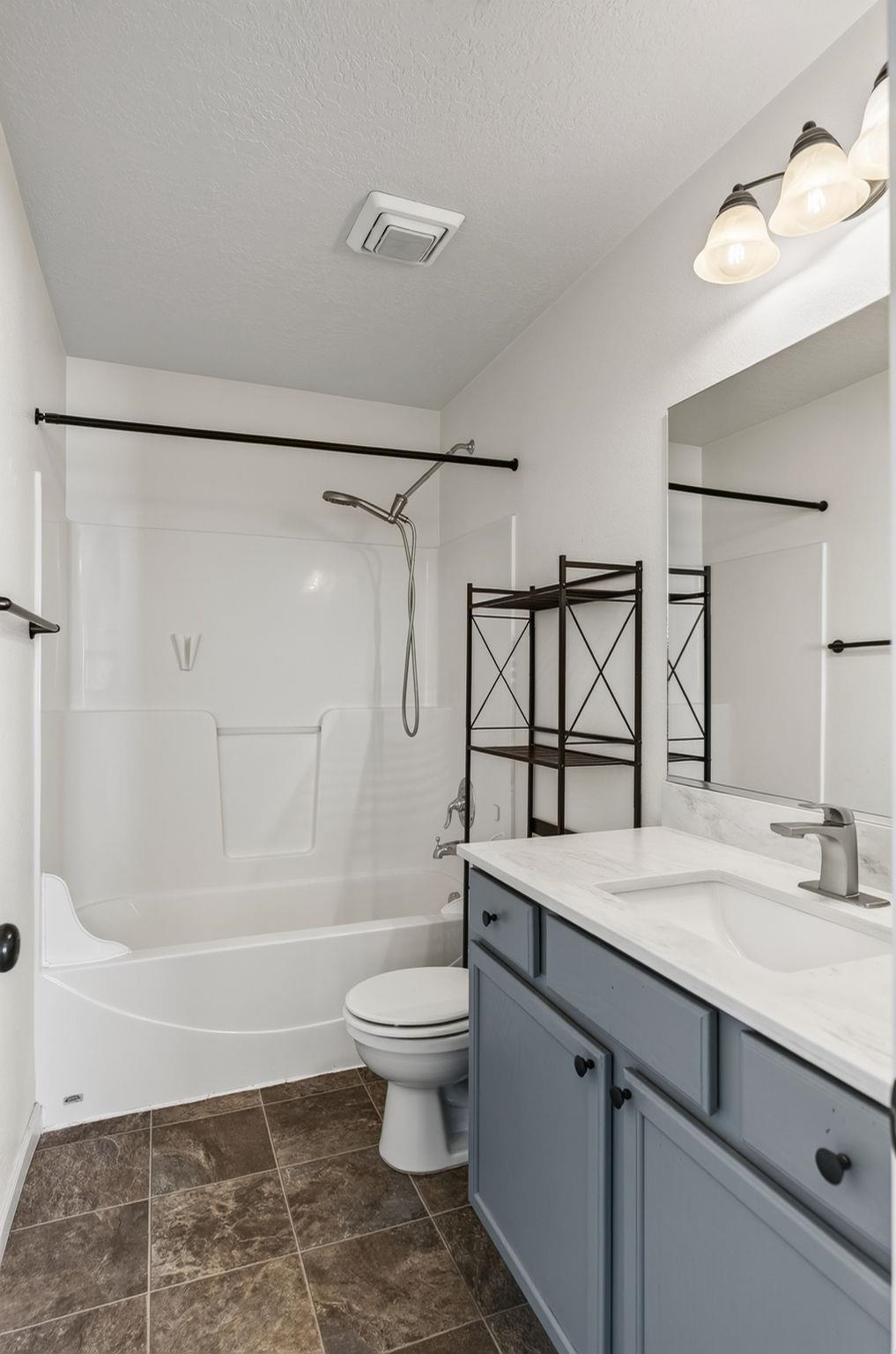 4407 S Mack Rd - Photo 22