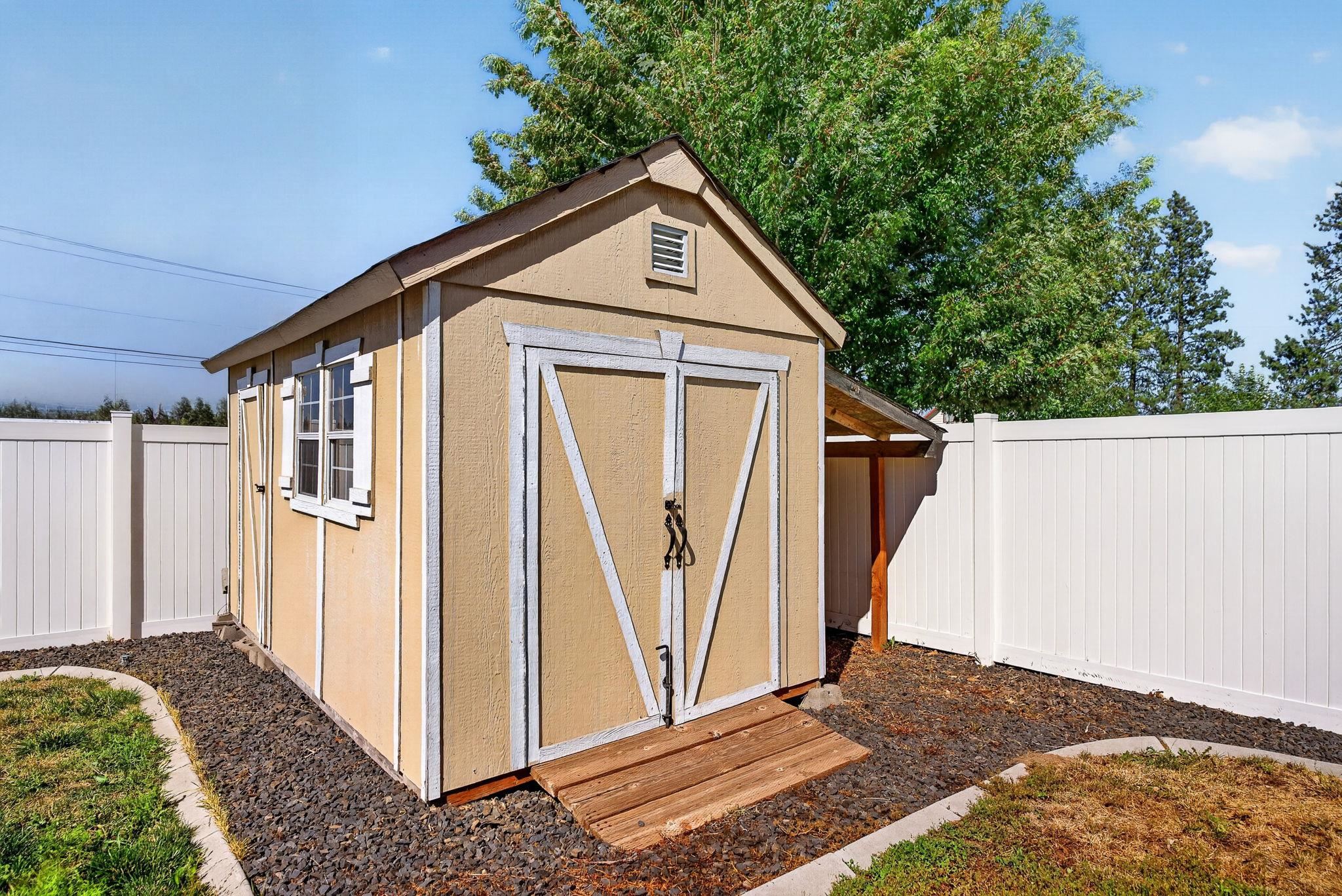 4407 S Mack Rd - Photo 41