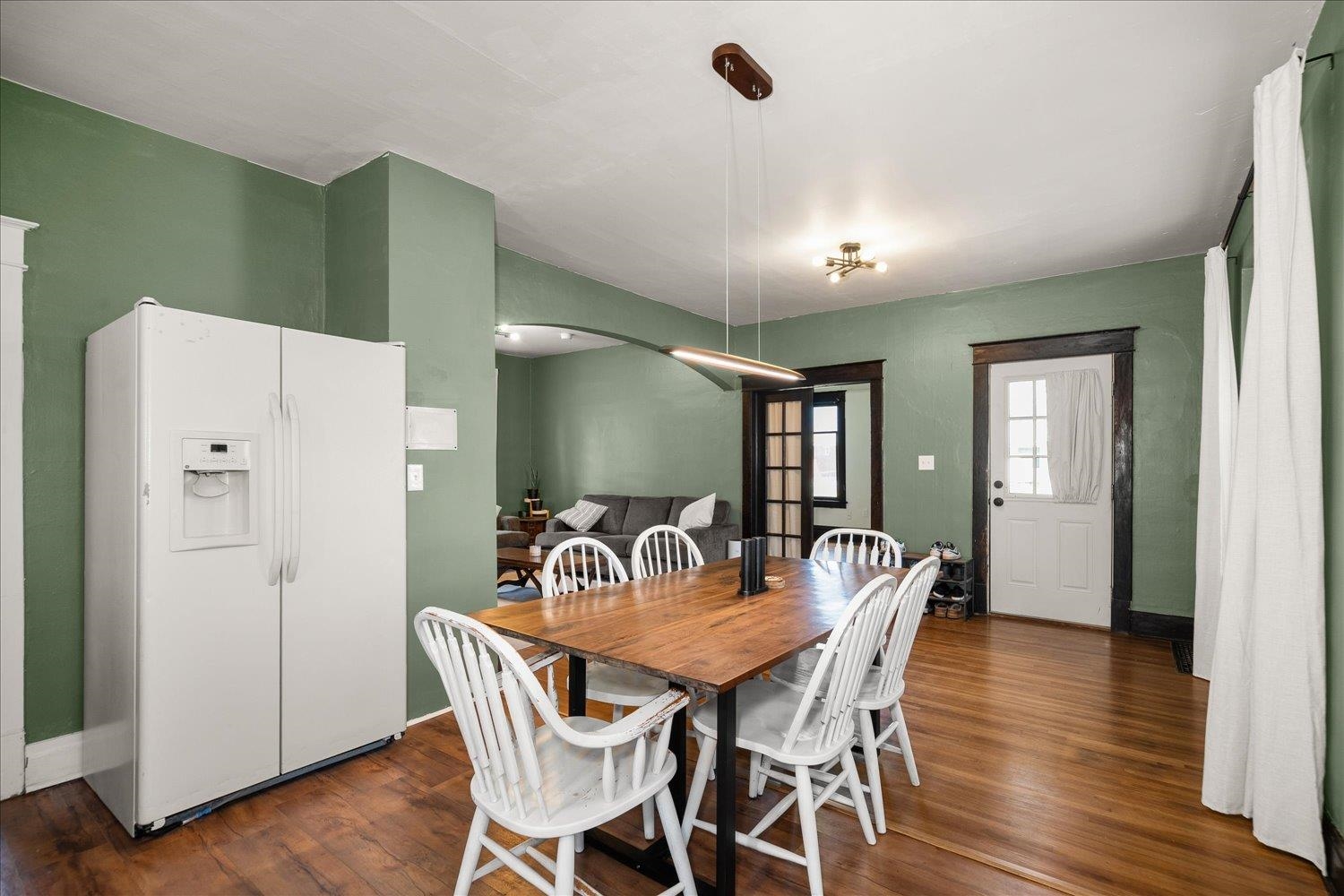 416 E Everett Ave - Photo 3