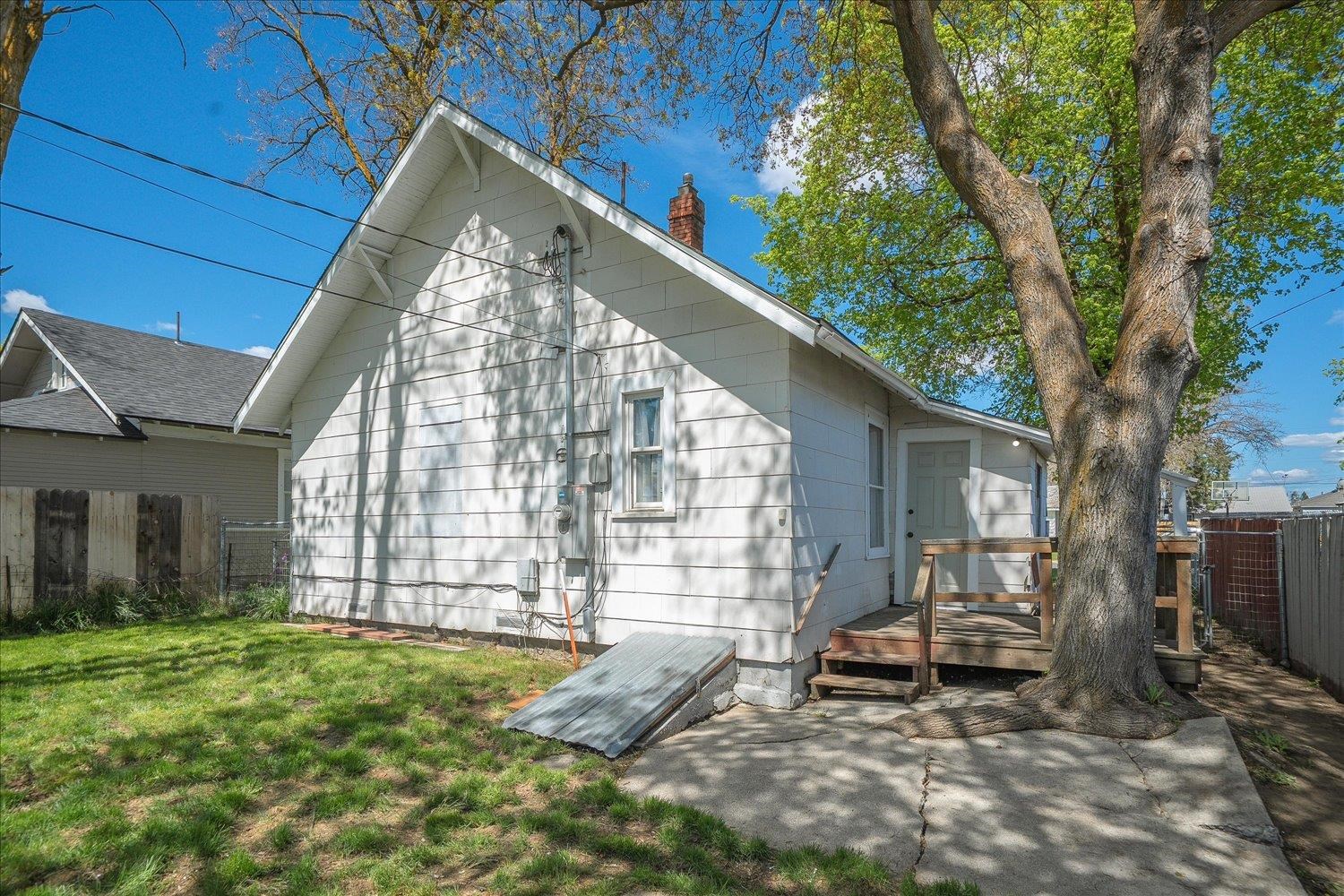 416 E Everett Ave - Photo 11