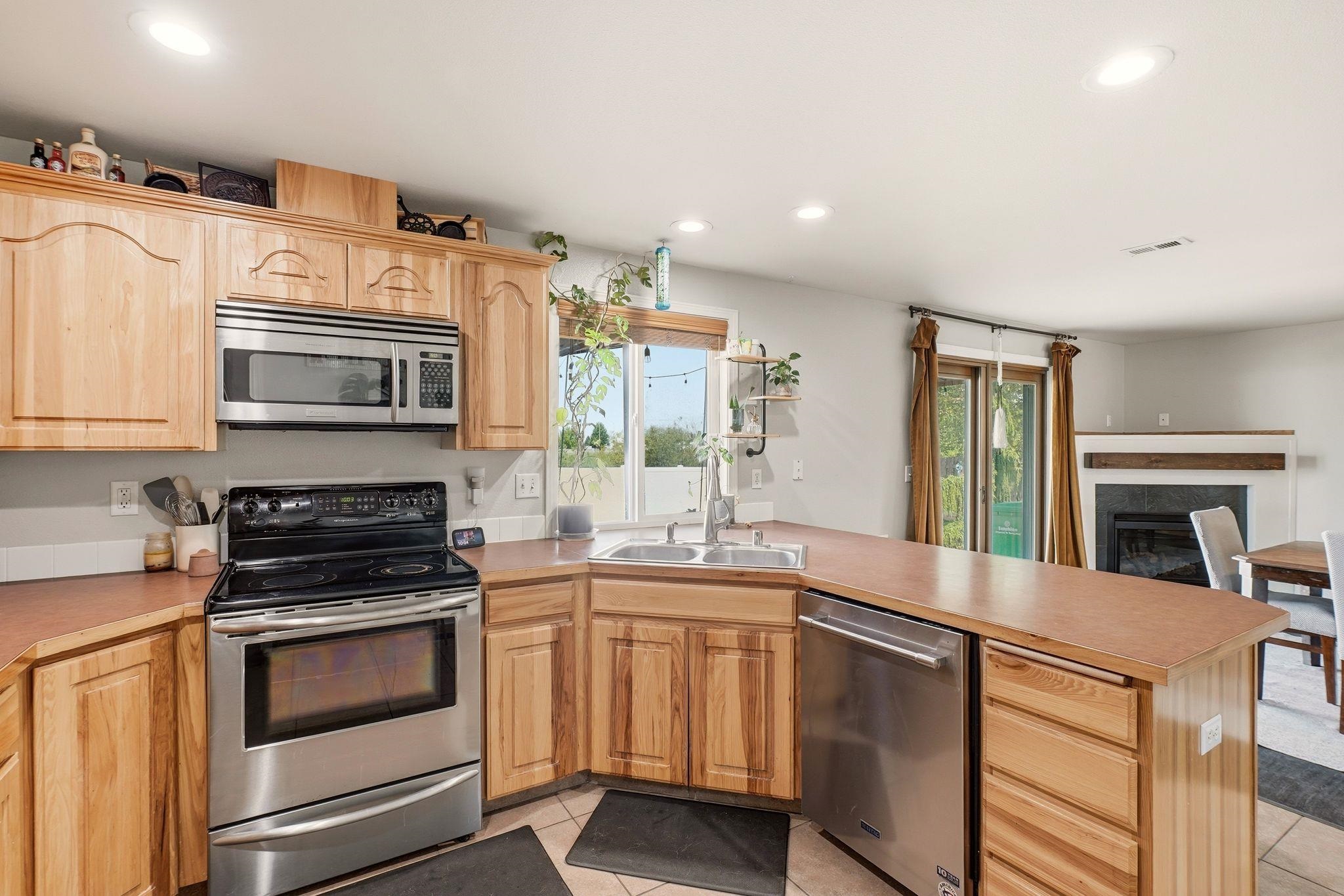6524 South West Terrace Dr - Photo 13