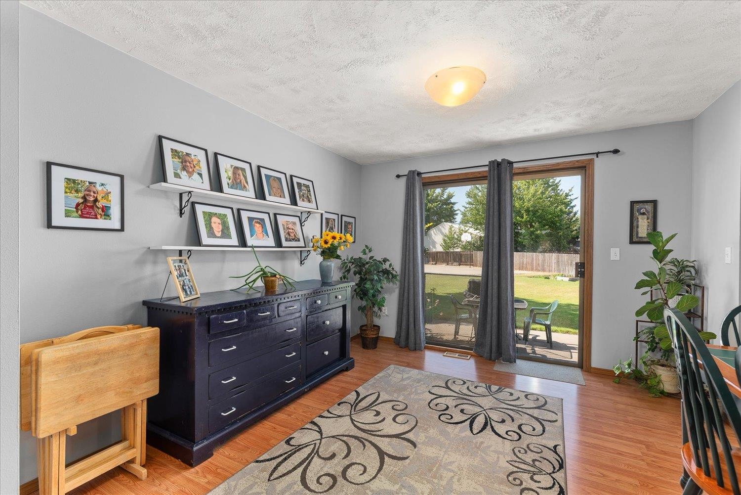 1904 S Marcus Ct - Photo 4