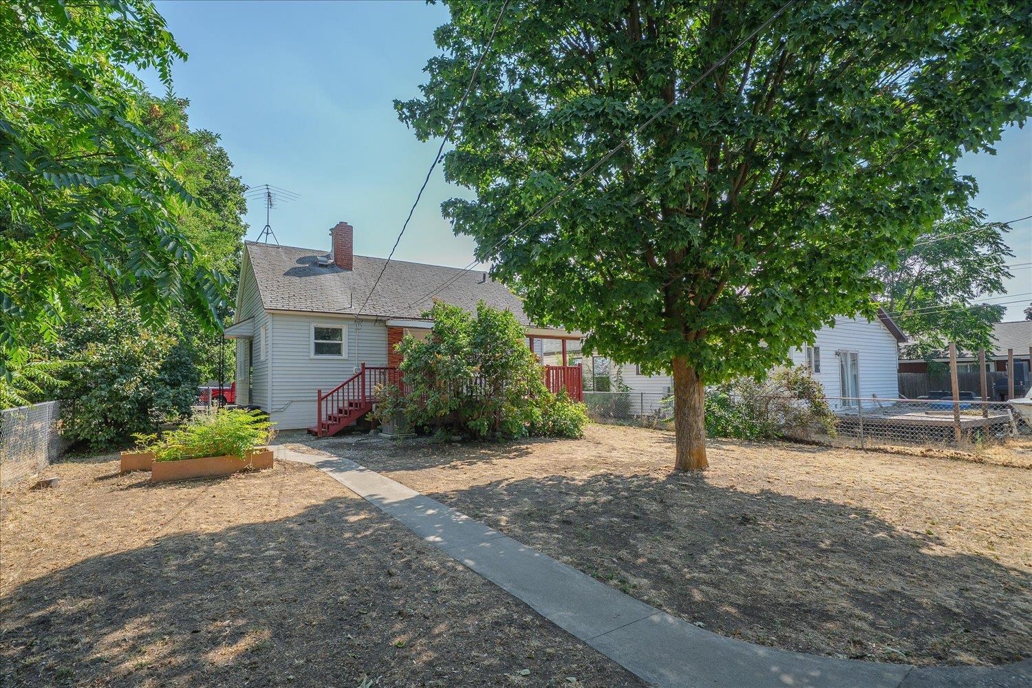 1911 E Sharp Ave - Photo 26