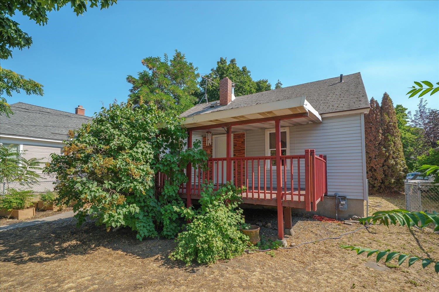 1911 E Sharp Ave - Photo 27