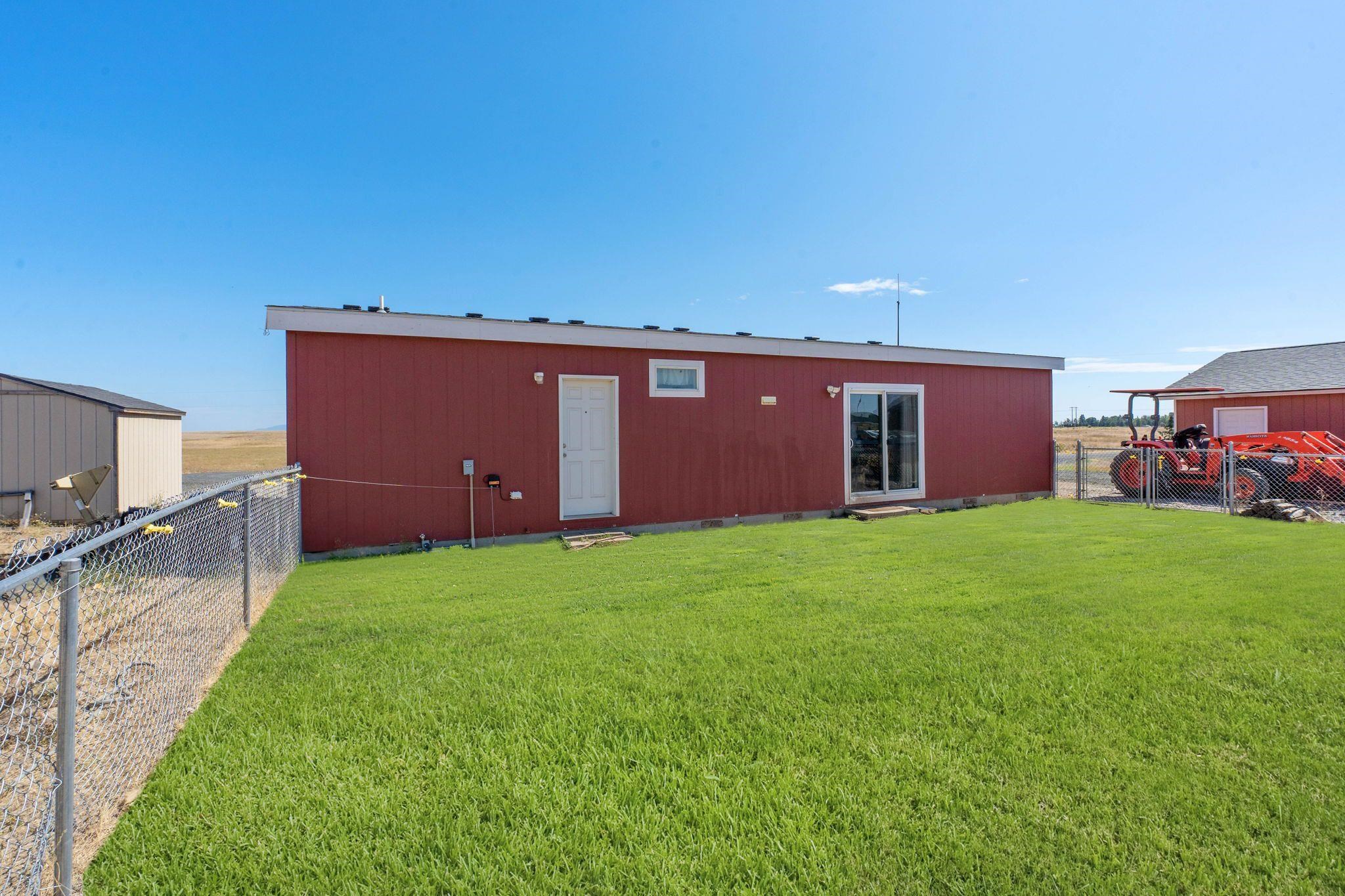 1002 S Dover Rd - Photo 19