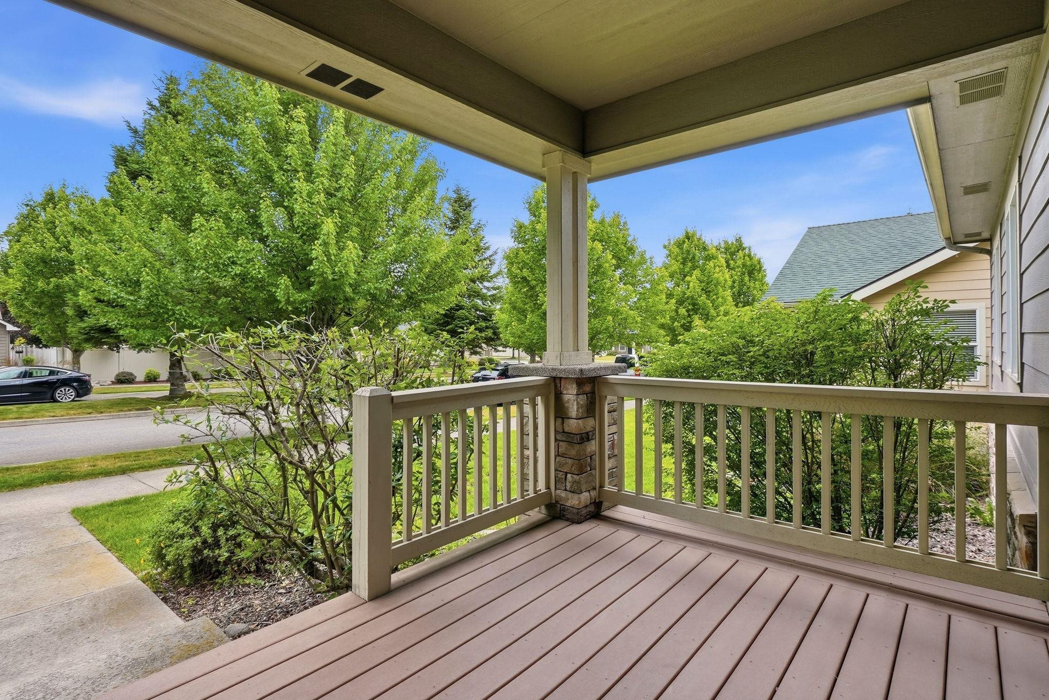1780 N Holl Blvd - Photo 4