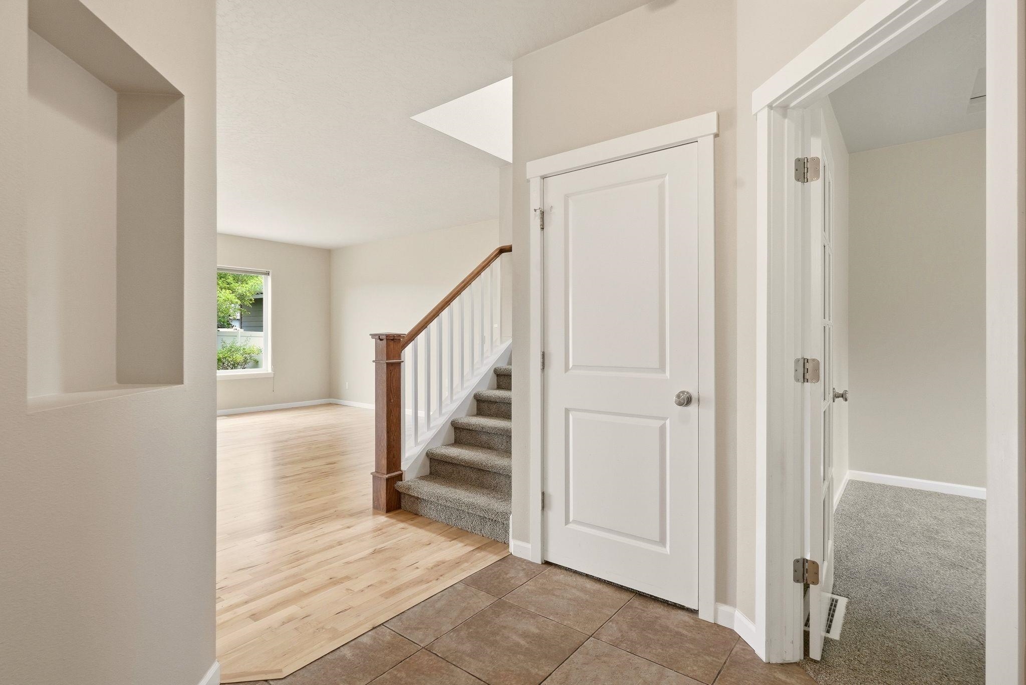 1780 N Holl Blvd - Photo 9
