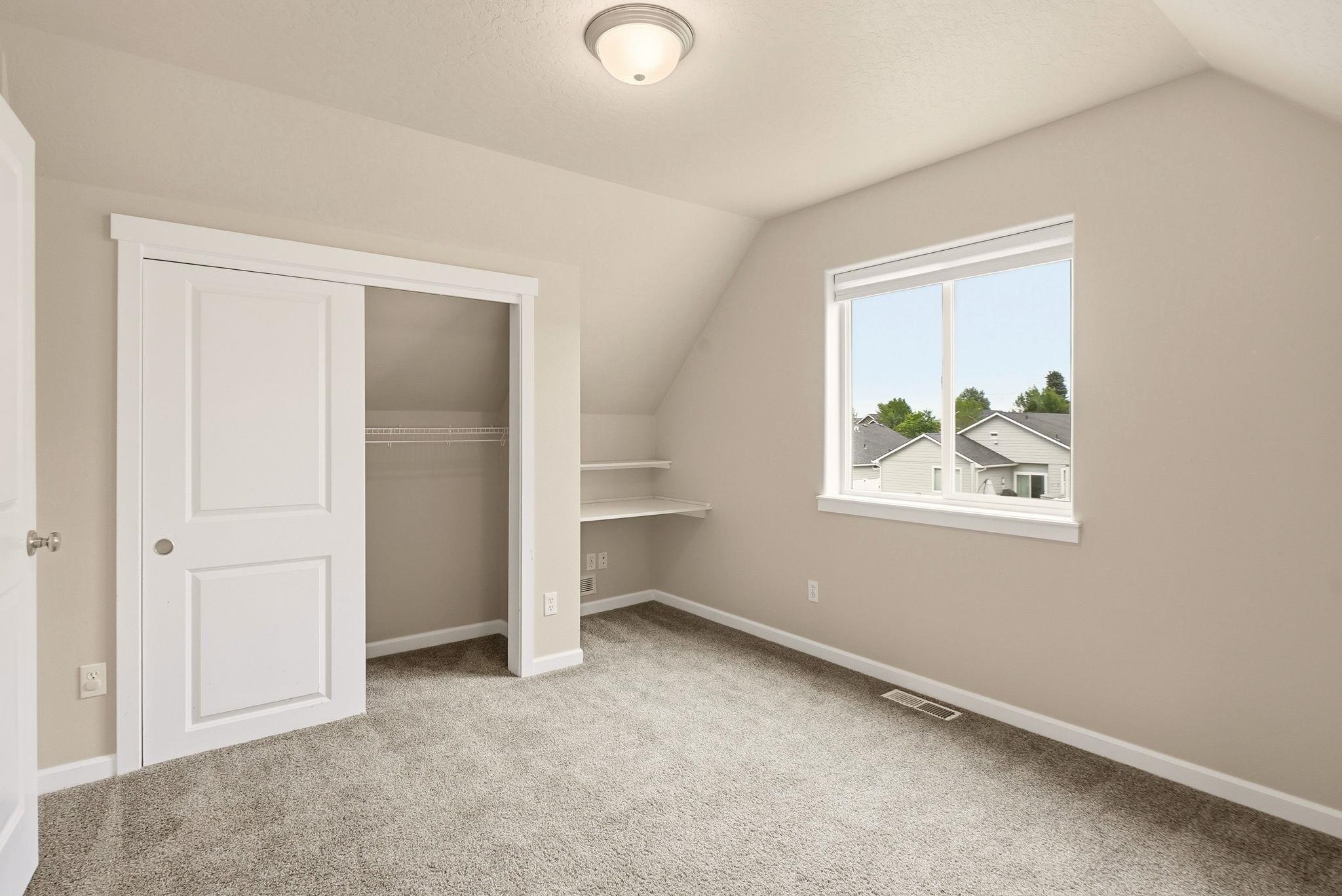 1780 N Holl Blvd - Photo 21