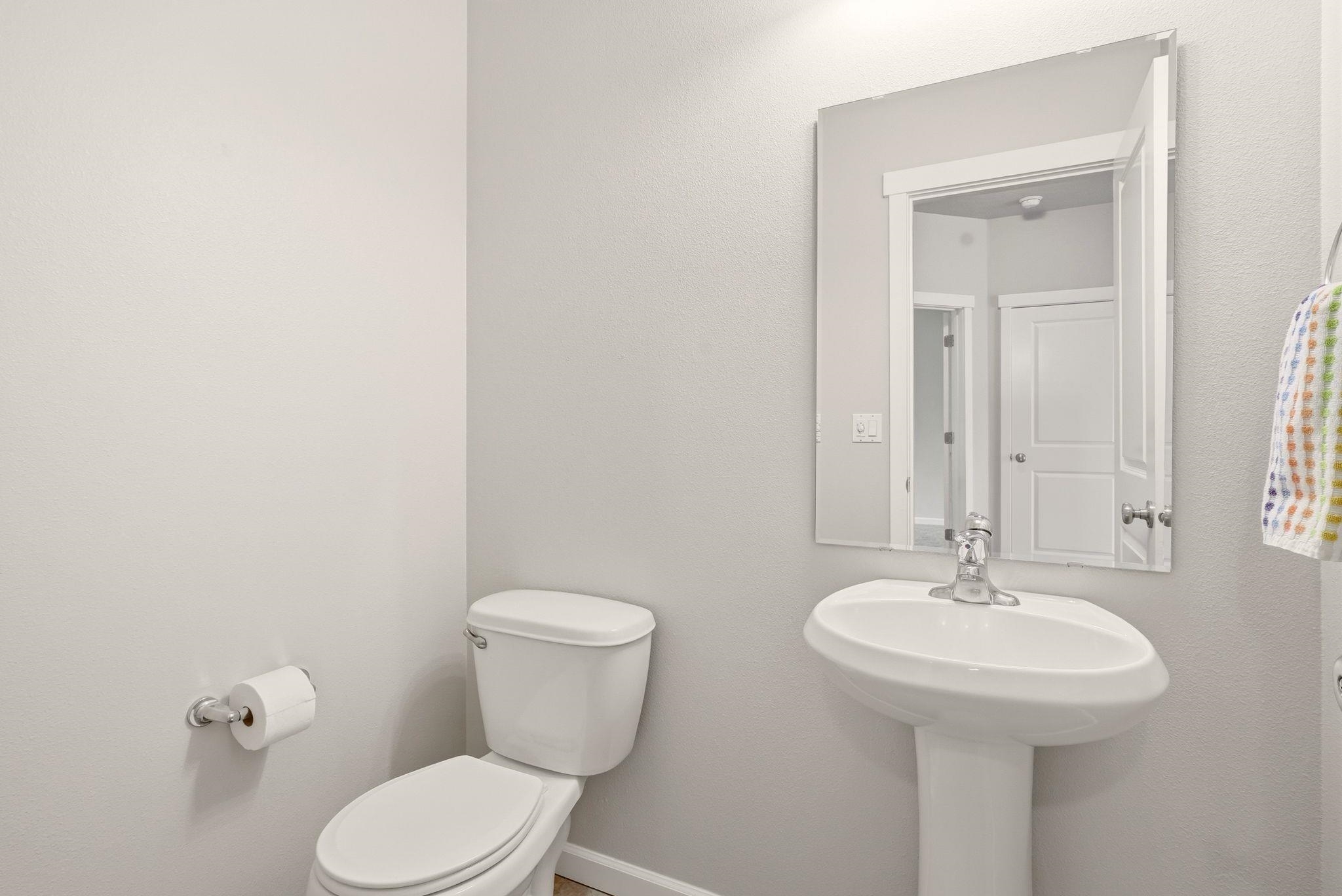 1780 N Holl Blvd - Photo 27