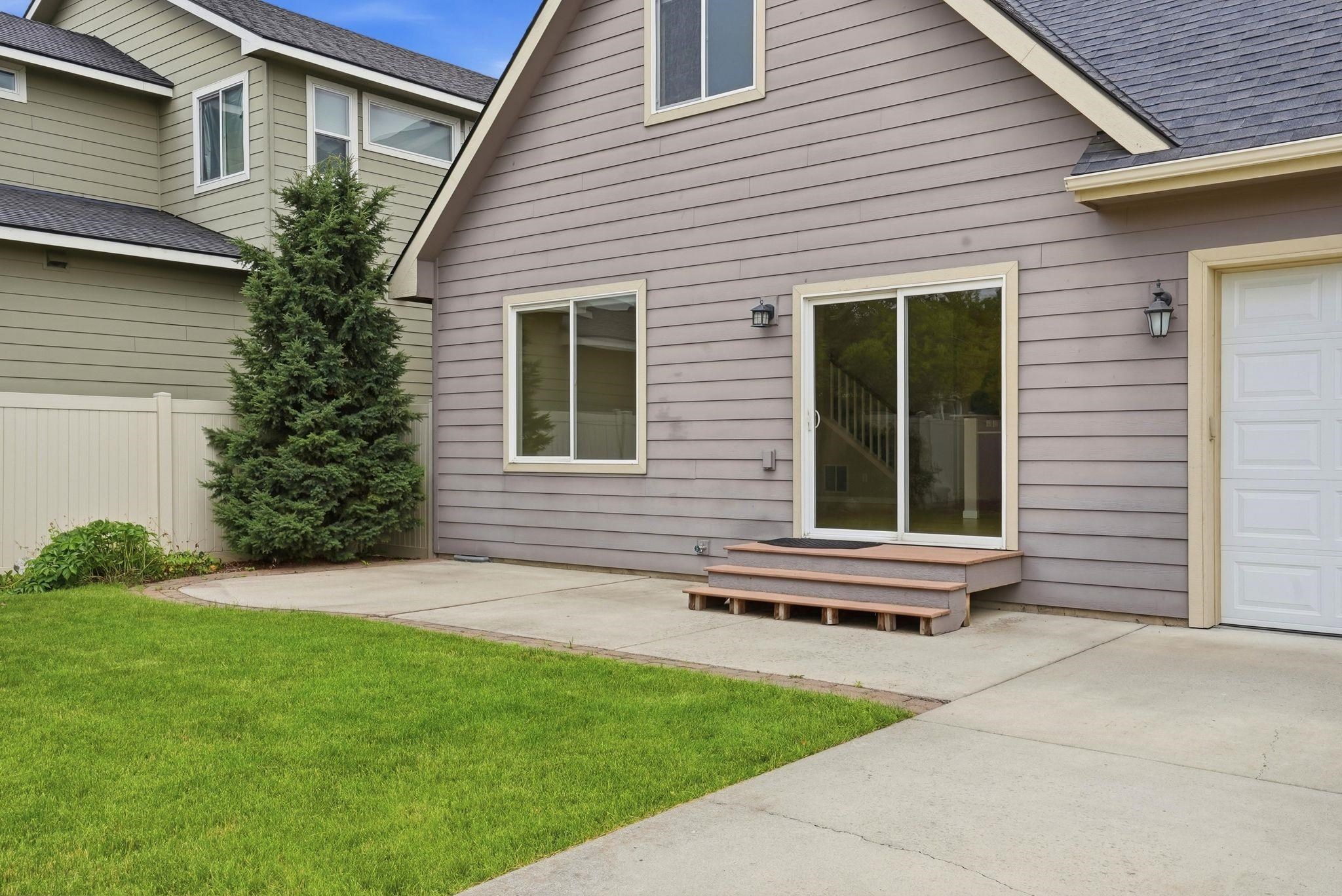 1780 N Holl Blvd - Photo 33
