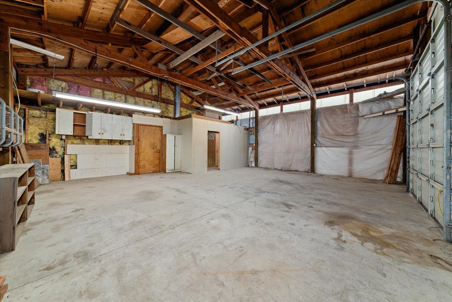 4227 Lyon and Moss Rd - Photo 30