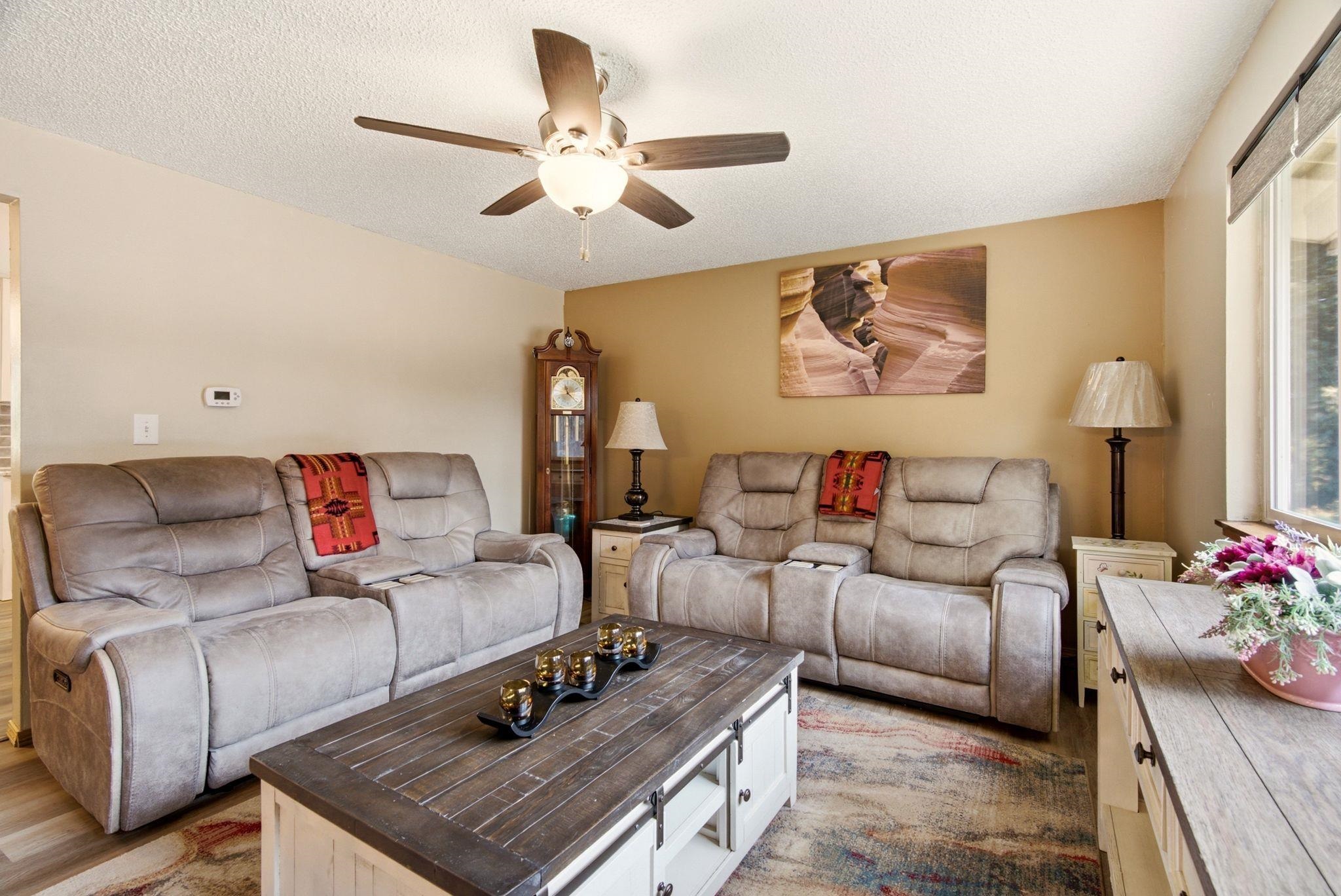 415 N Silver Lake Ave - Photo 6
