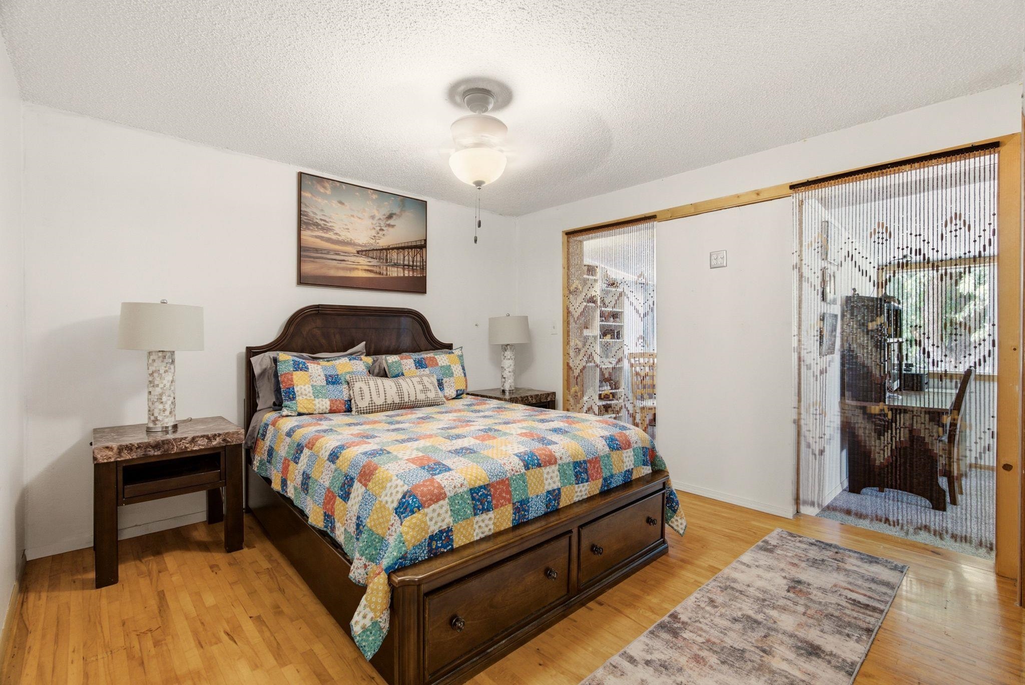 415 N Silver Lake Ave - Photo 16