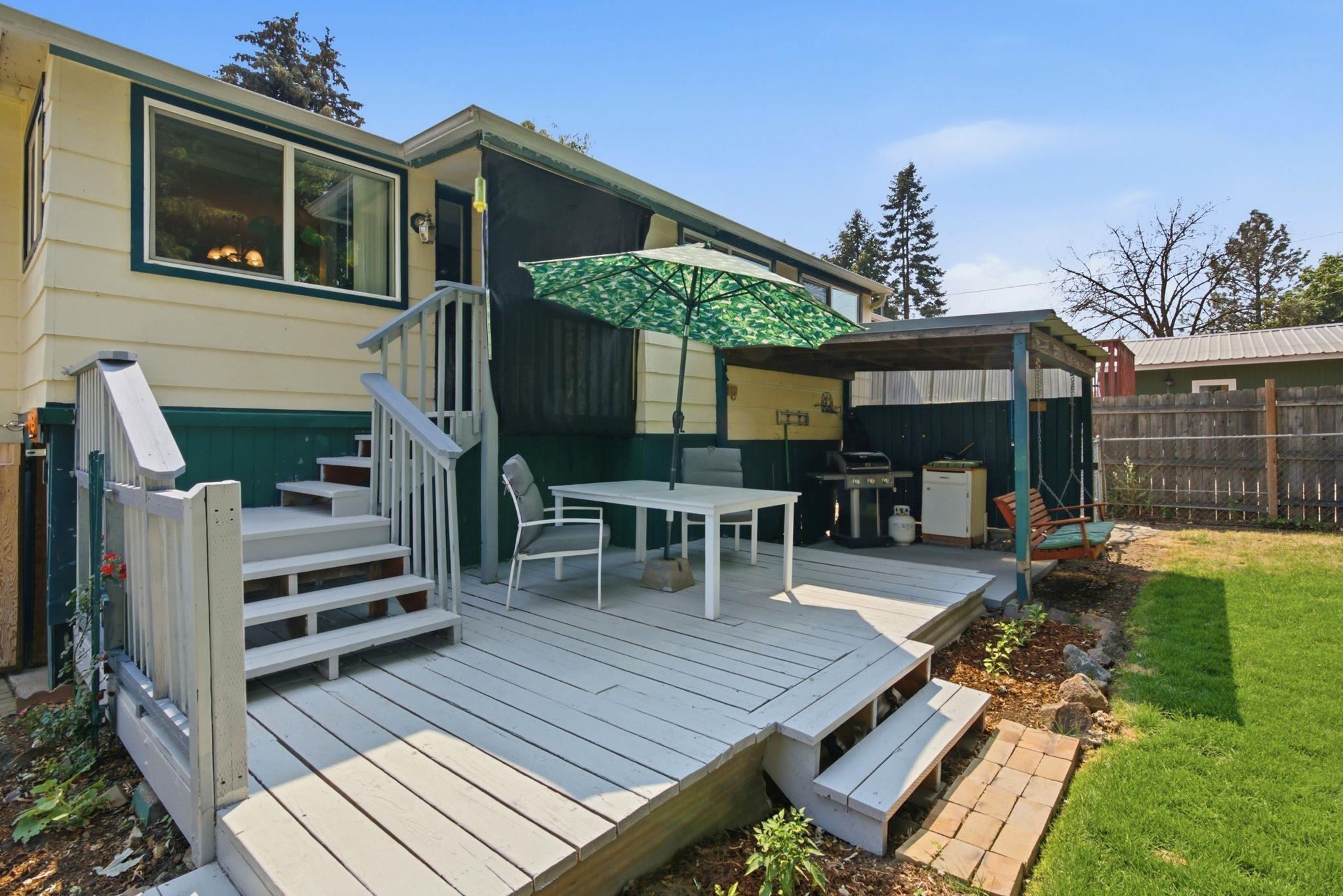 415 N Silver Lake Ave - Photo 35