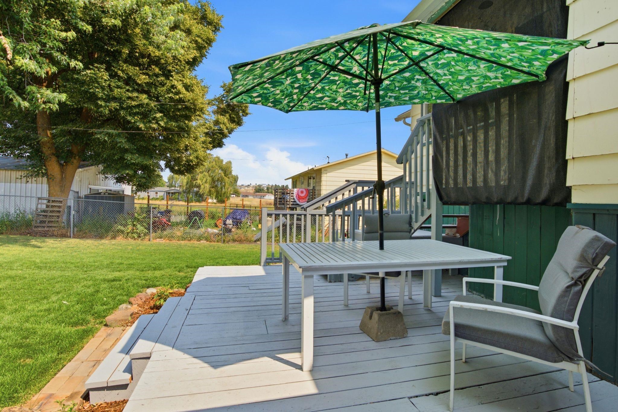 415 N Silver Lake Ave - Photo 36