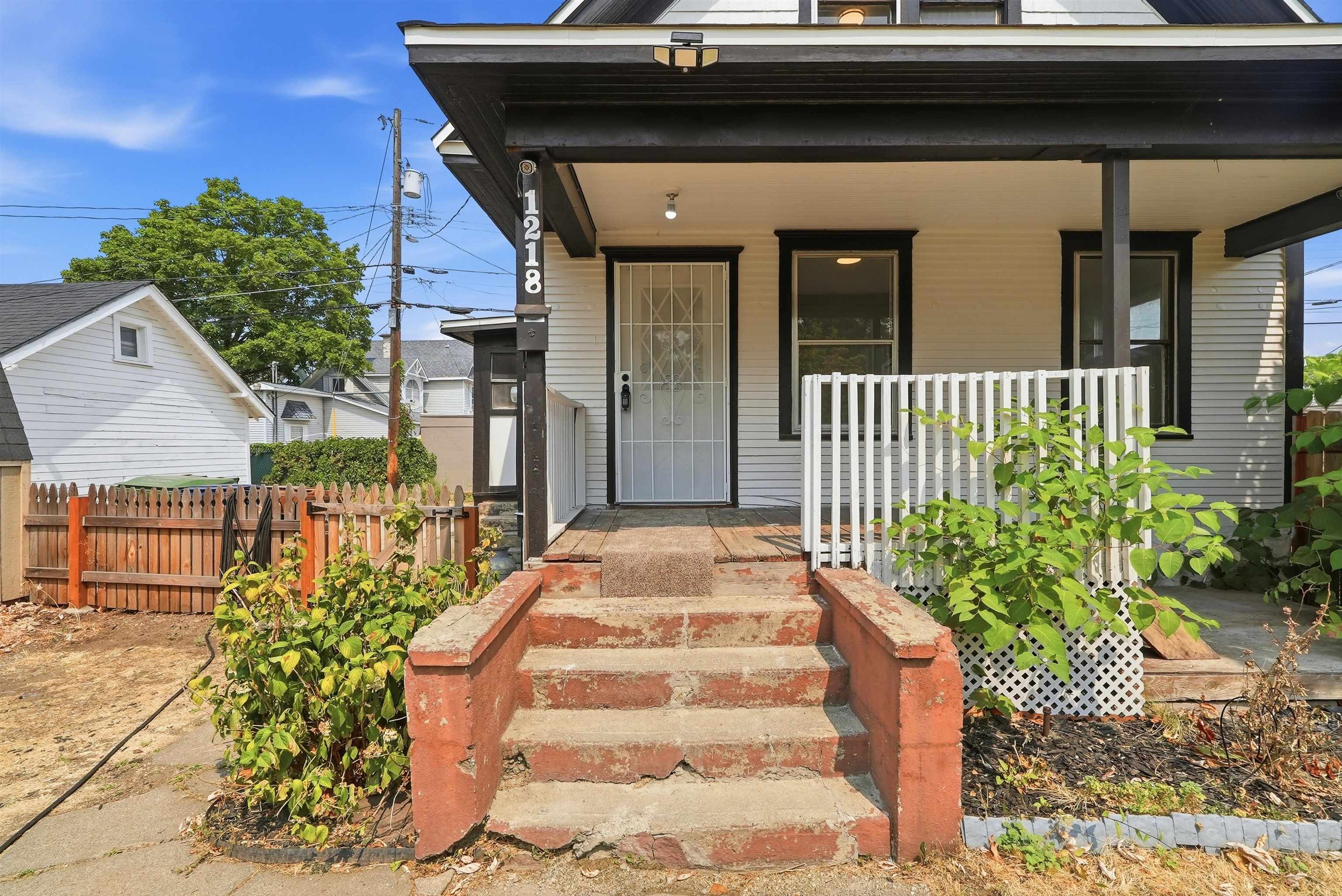 1218 W Shannon Ave - Photo 5