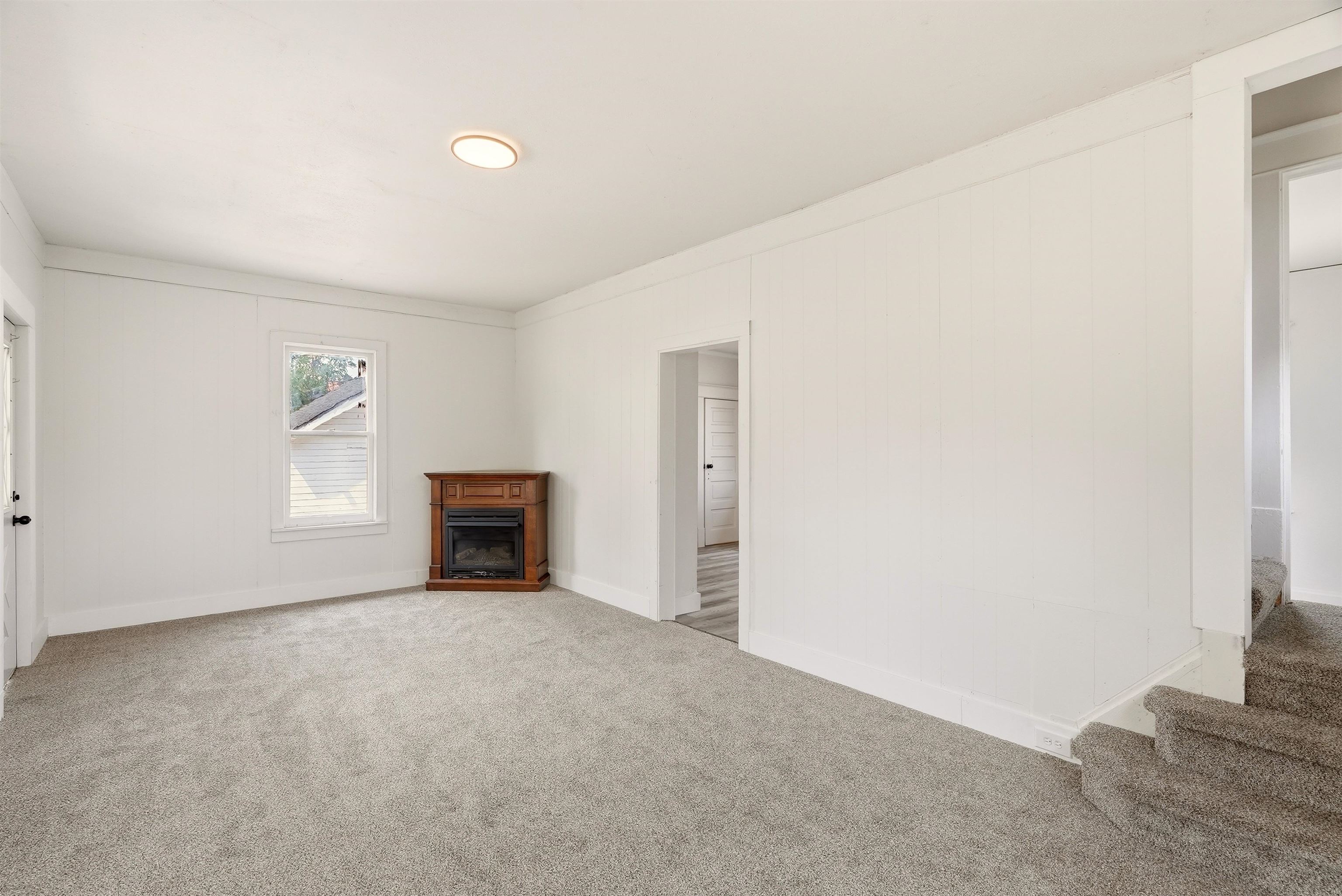 1218 W Shannon Ave - Photo 9