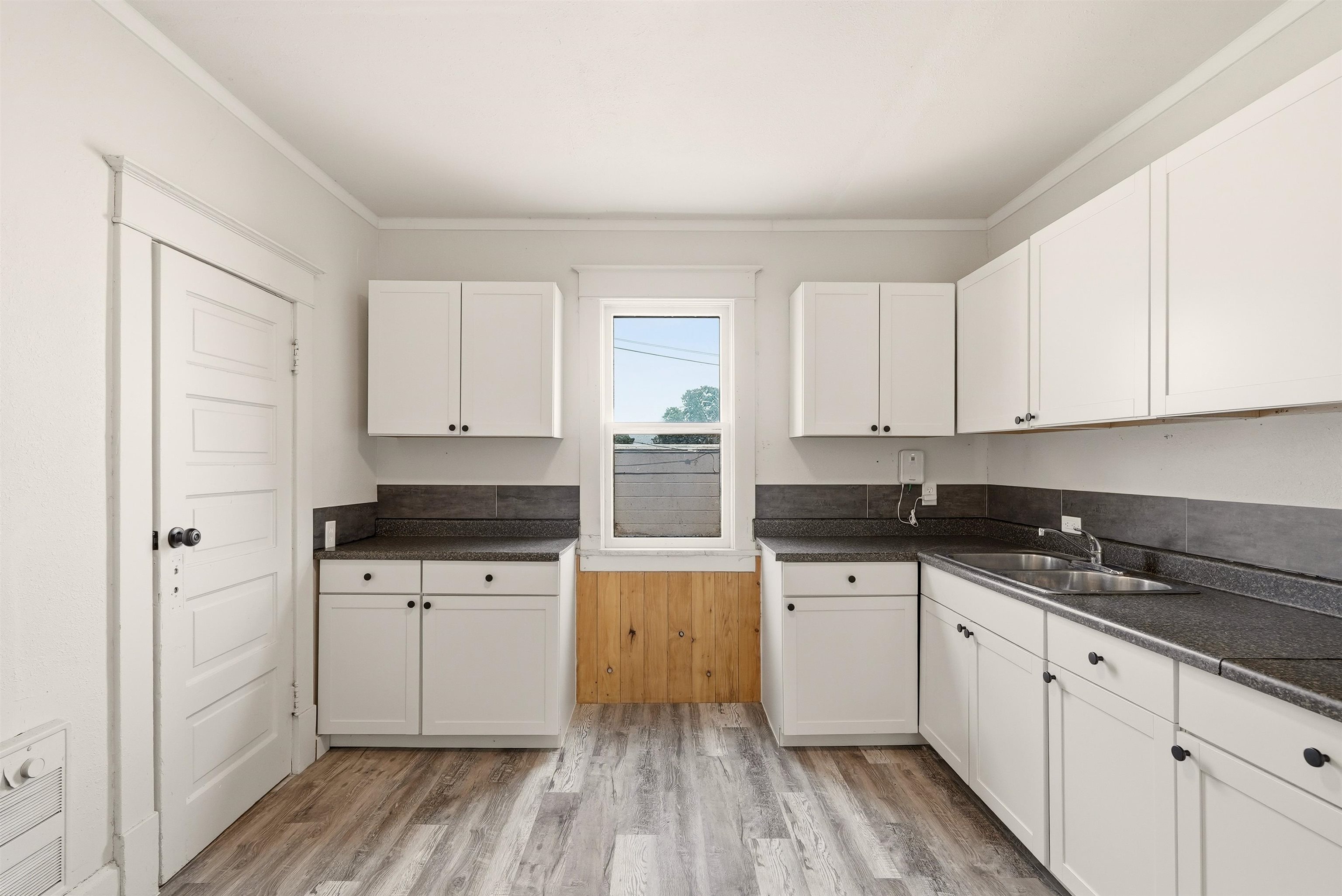 1218 W Shannon Ave - Photo 12