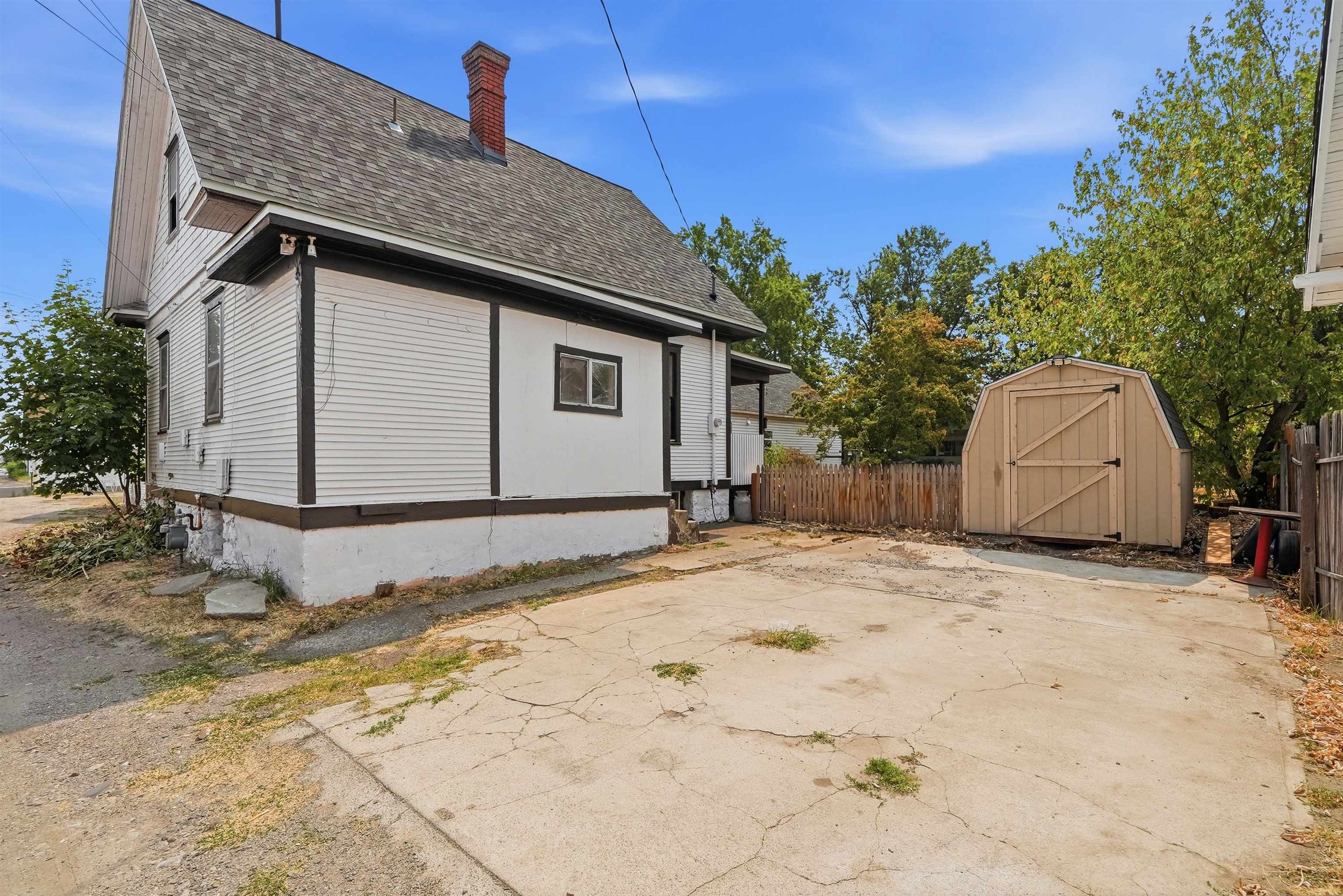 1218 W Shannon Ave - Photo 7