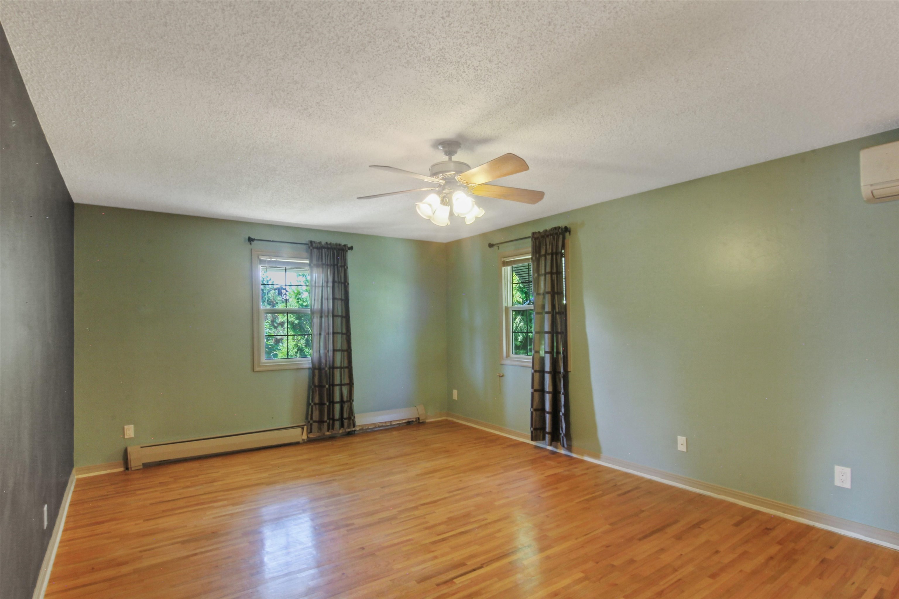 2201 E 42nd Ave - Photo 17