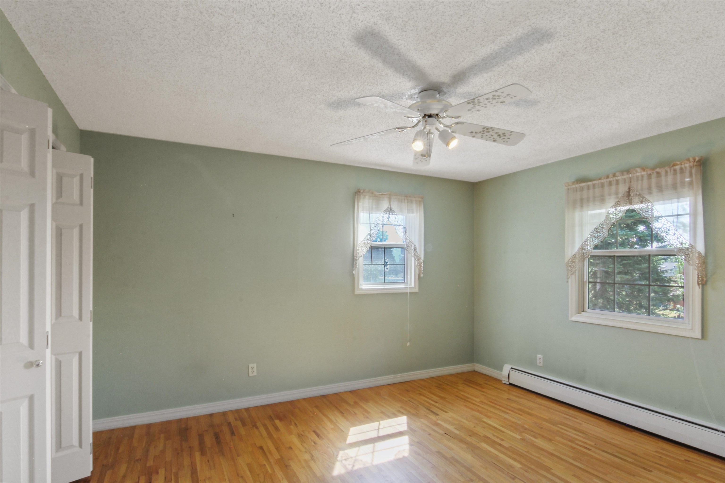 2201 E 42nd Ave - Photo 21