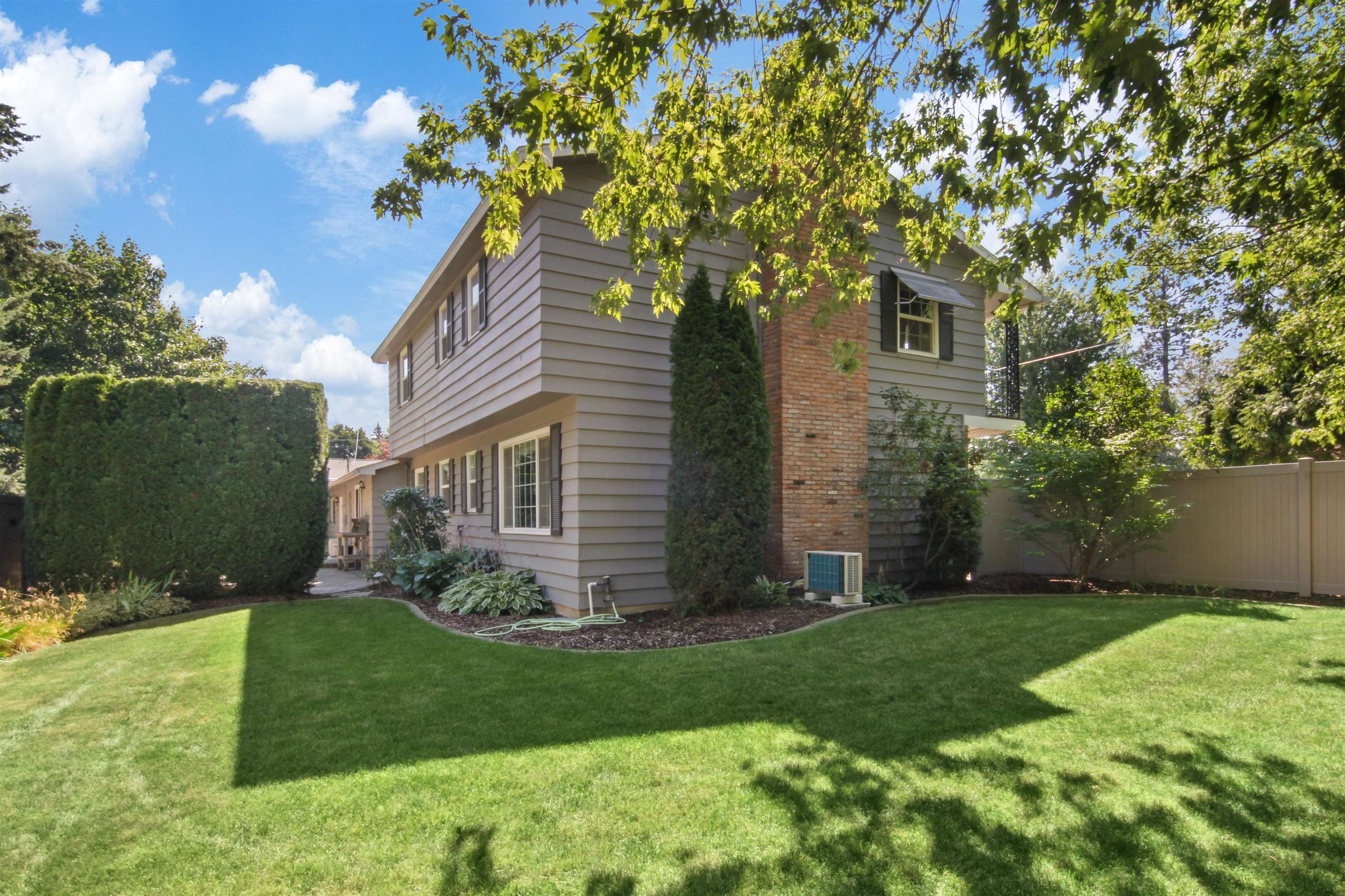 2201 E 42nd Ave - Photo 27