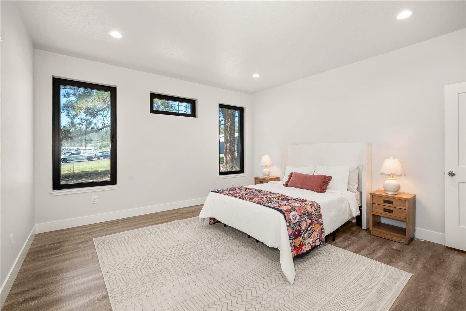 3402 E Yearling Rd - Photo 16